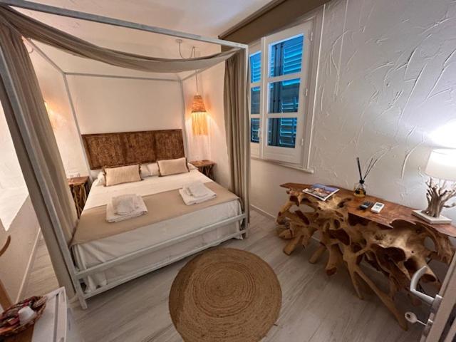 Deluxe Double Room with Castle View