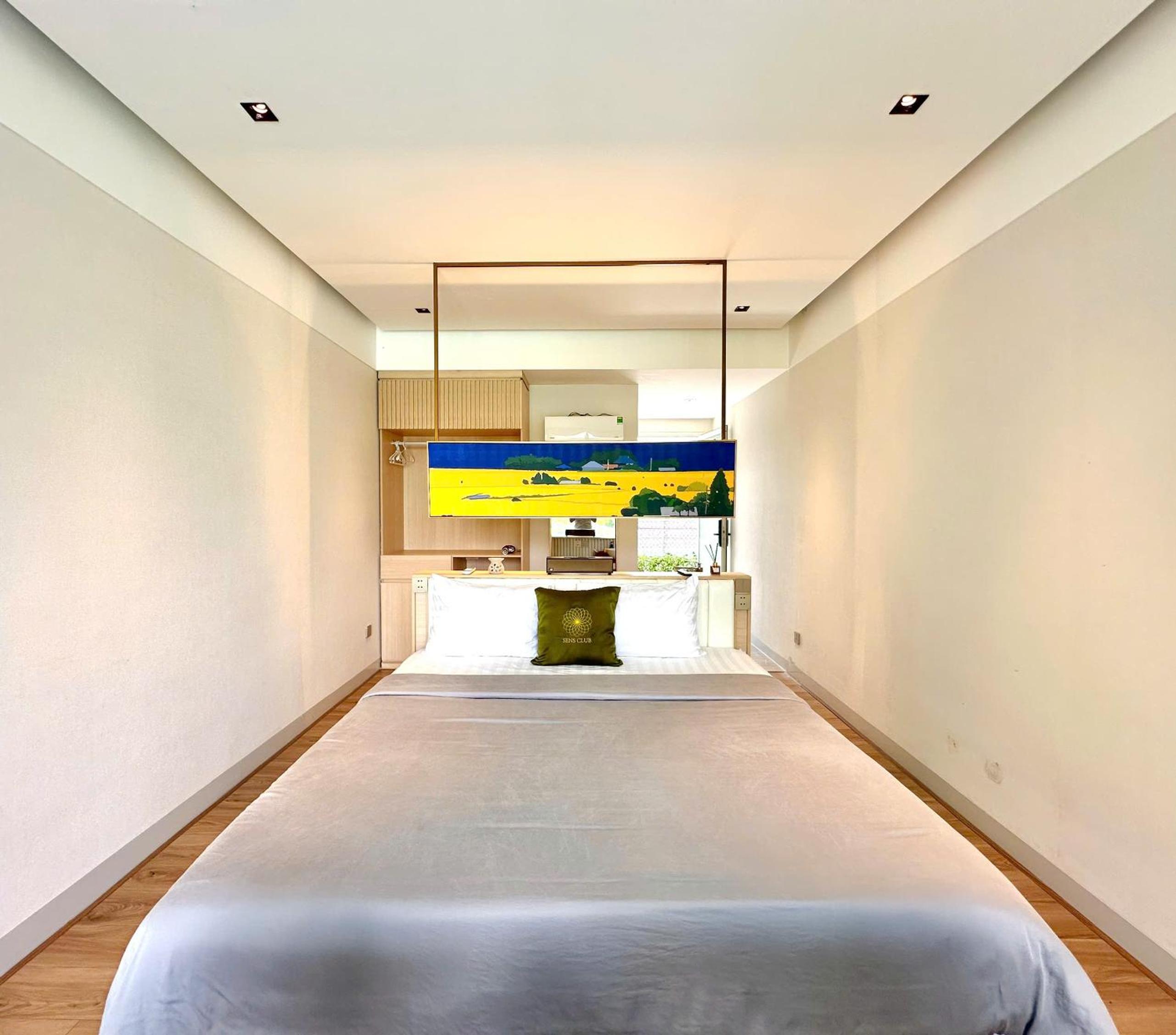 King Room with Pool View photo 1