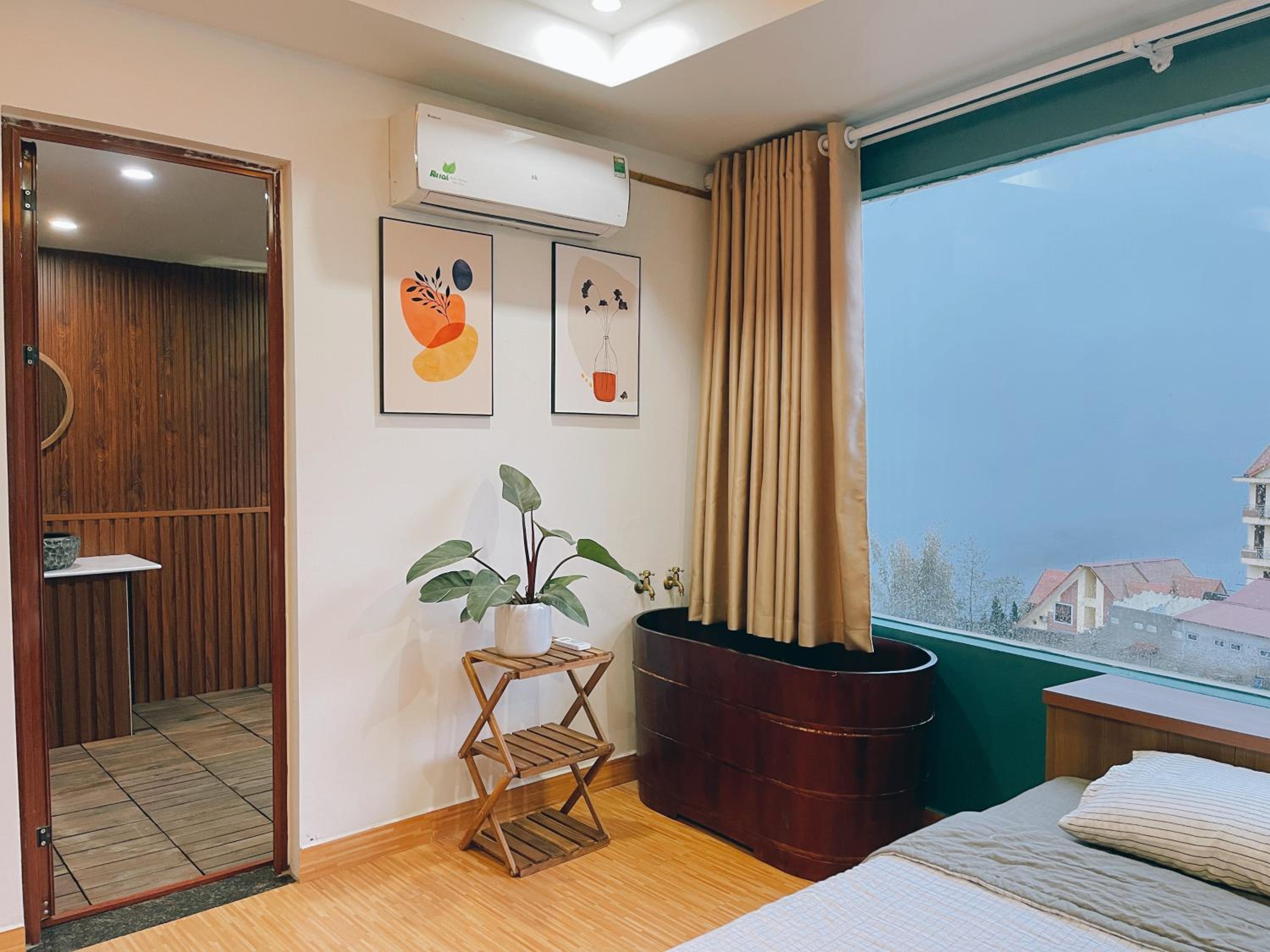 King Room with Mountain View - Photo 6