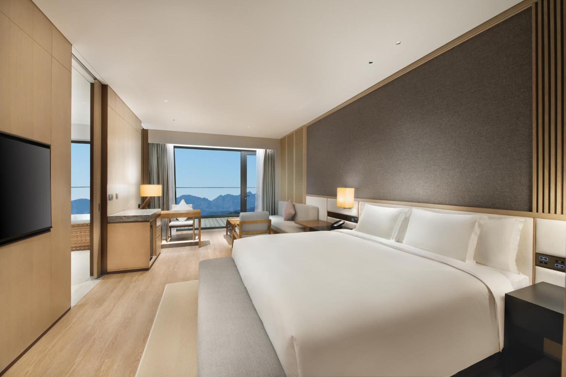 Premium King Room with Hotspring - Photo 1