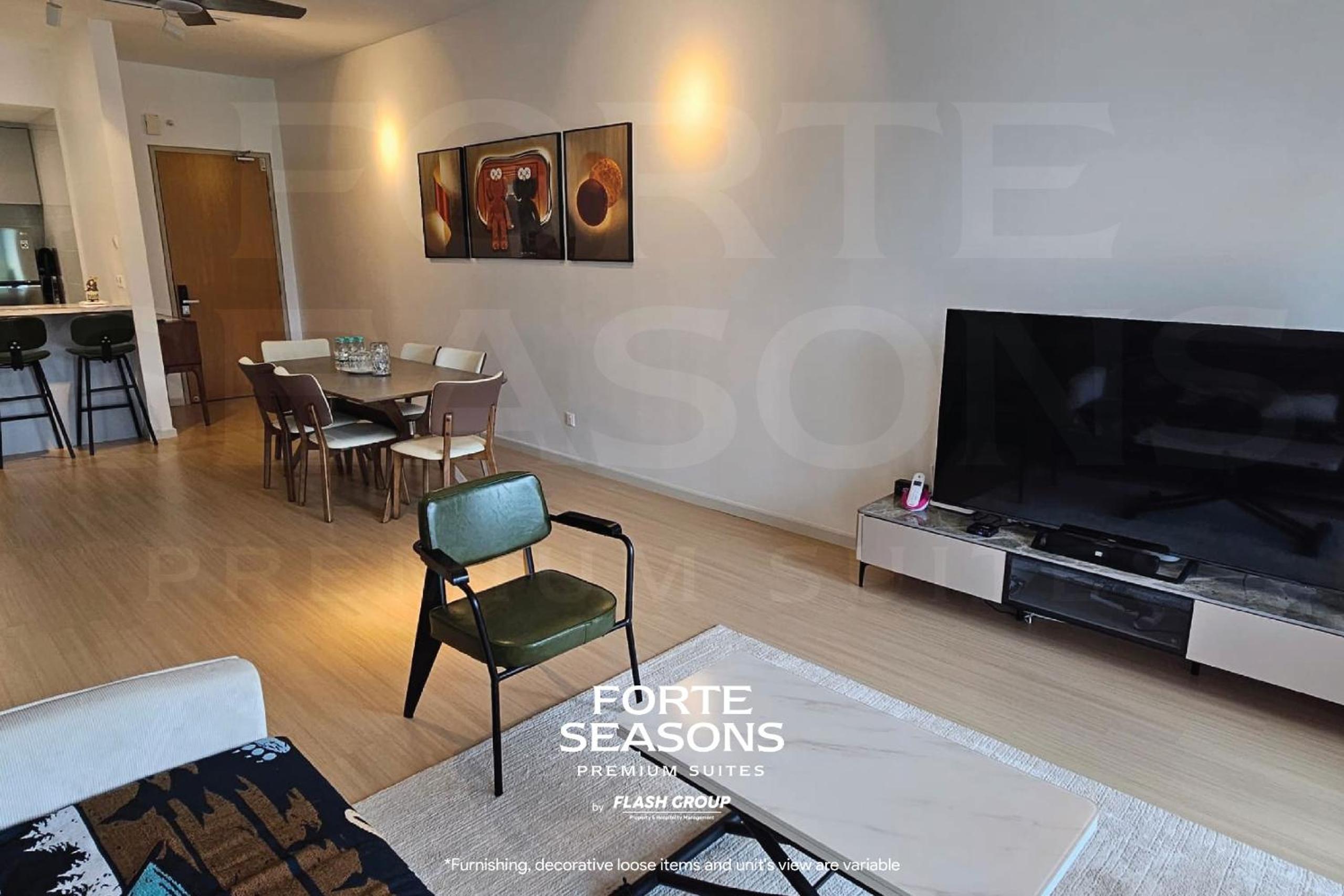 Deluxe Family Suite - Photo 2