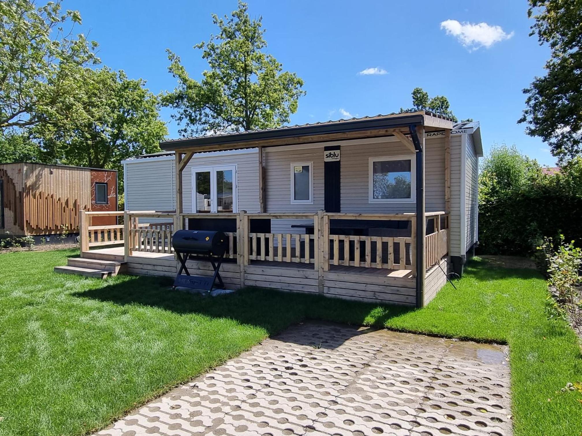 Three-Bedroom Chalet photo 2