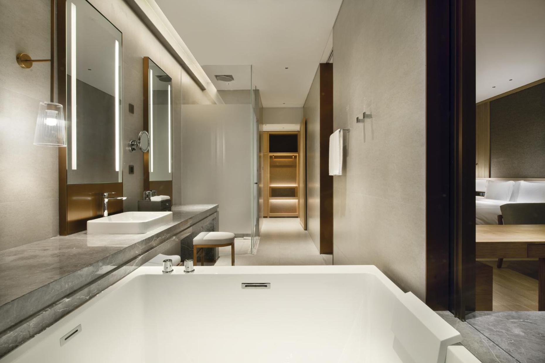 Premium Twin Room with Hotspring - Photo 4