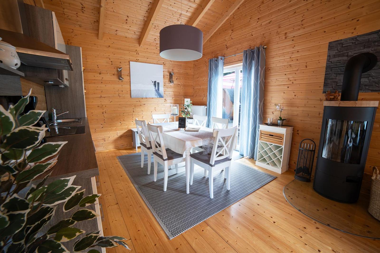 Two-Bedroom House photo 3