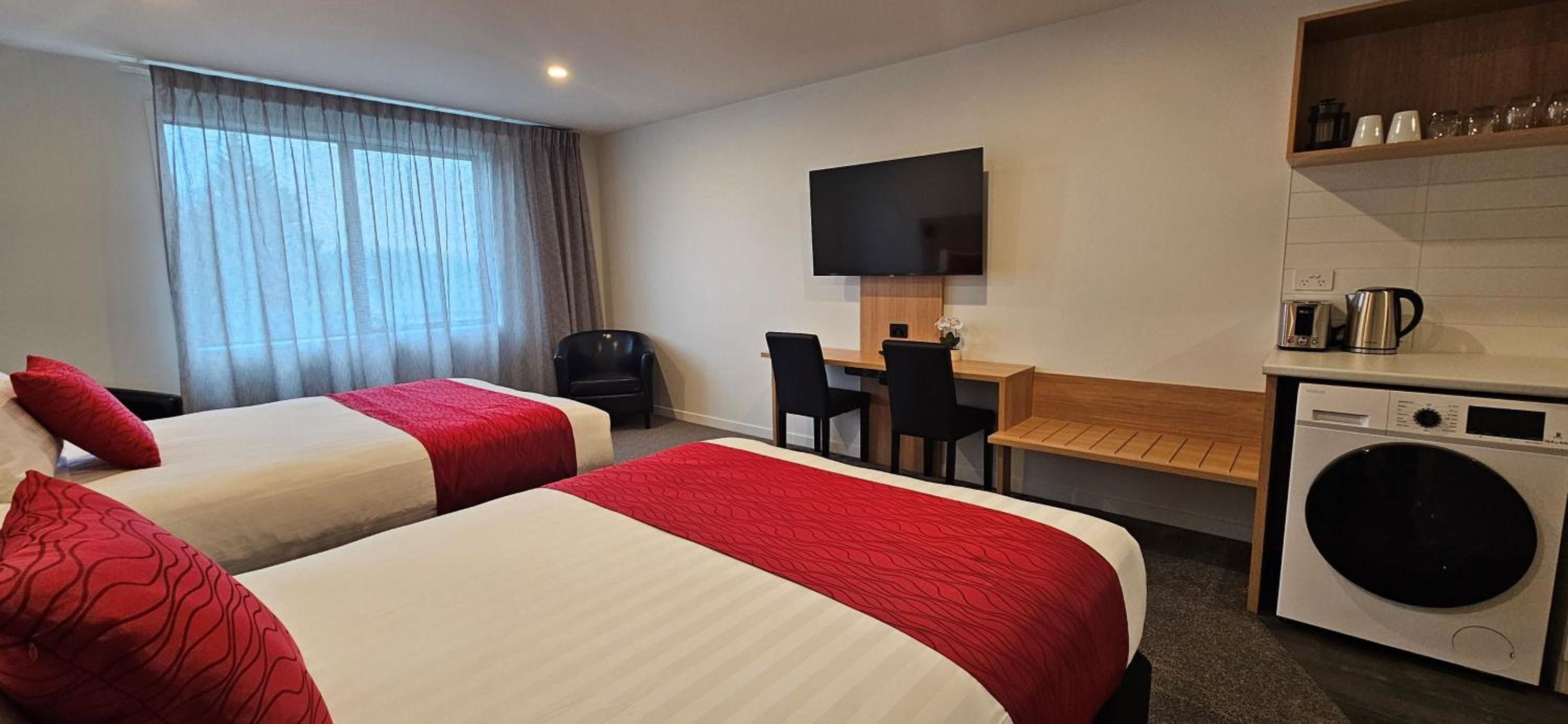 Deluxe Twin Room - Photo 2