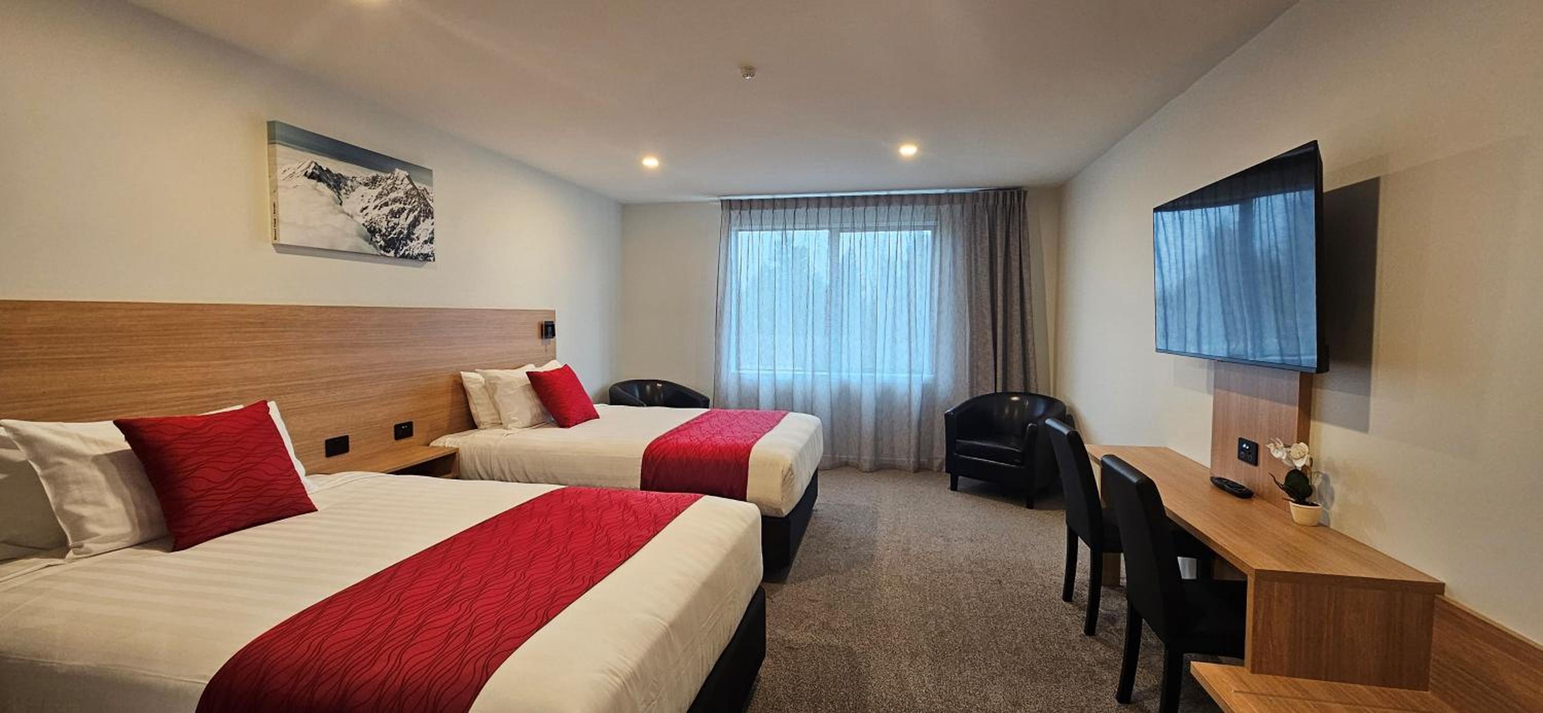 Deluxe Twin Room - Photo 3