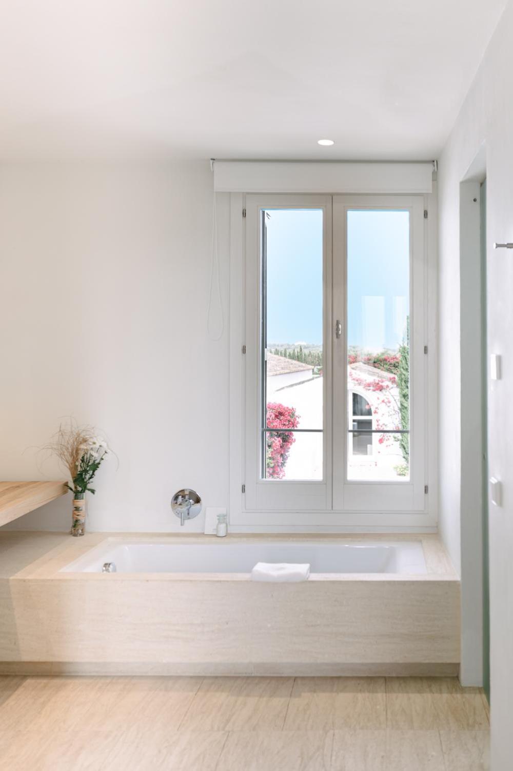 Habitación Doble Deluxe con Balcón y Vista al Mar
