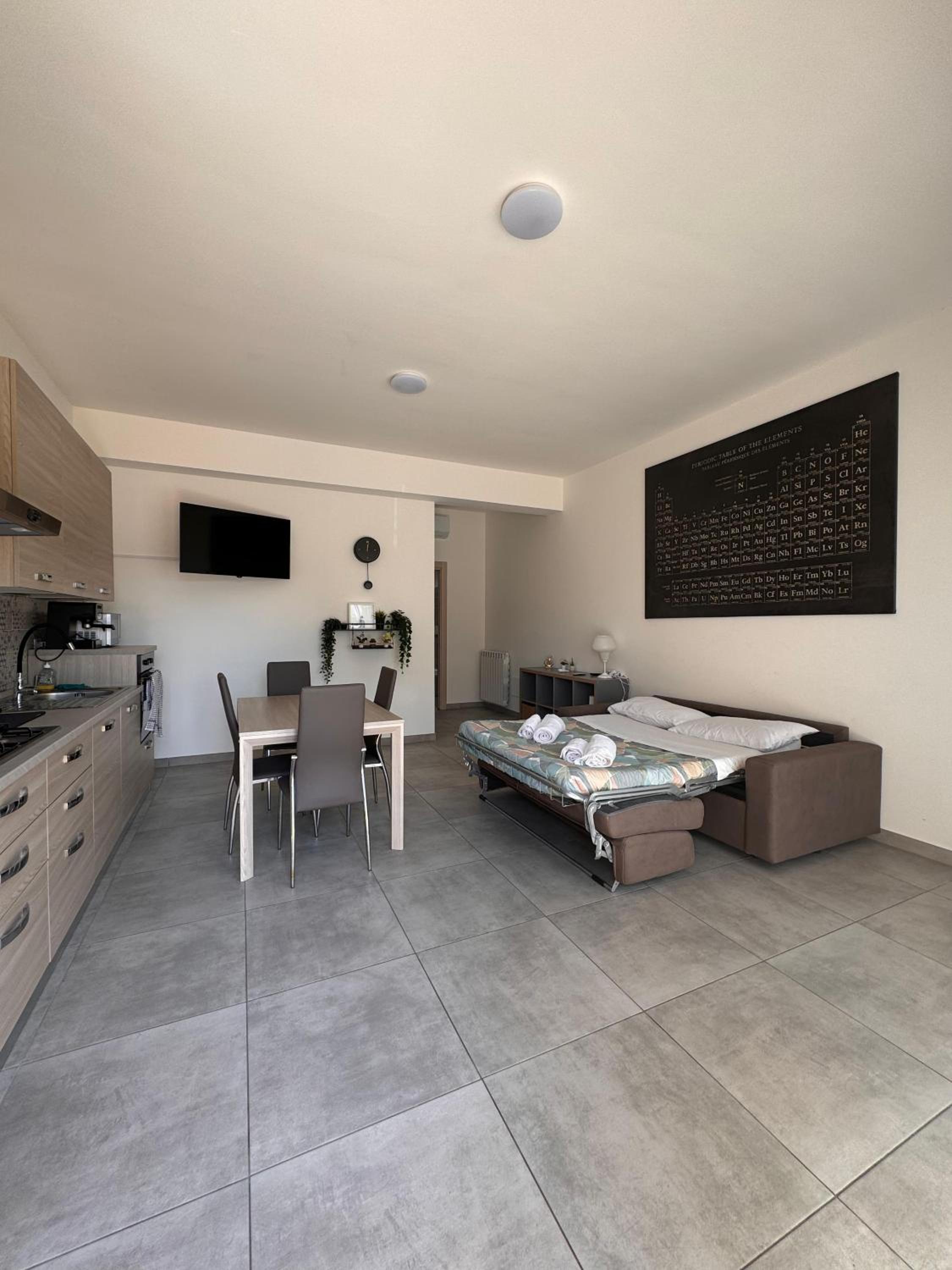 One-Bedroom Apartment