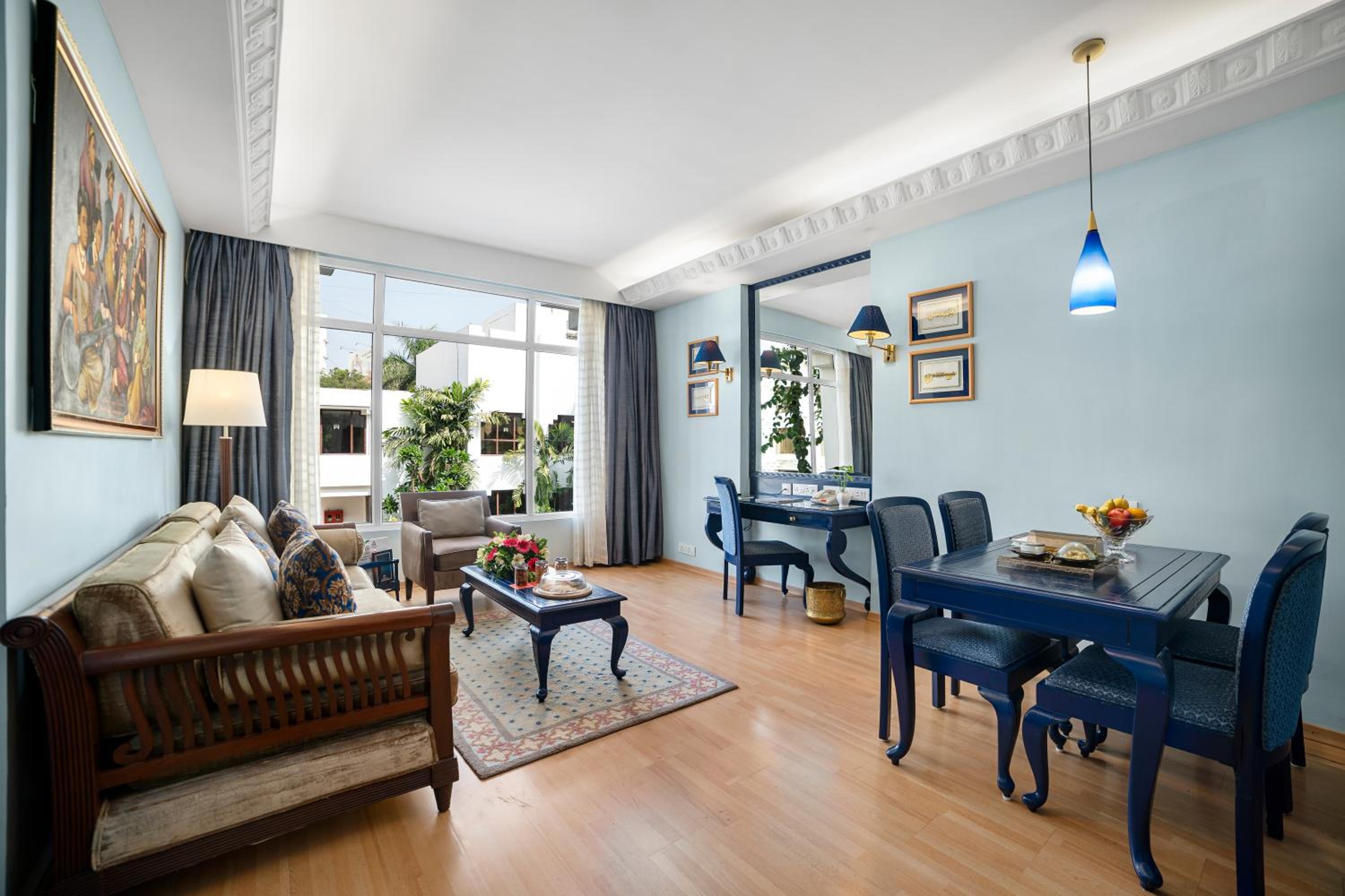 Suite photo