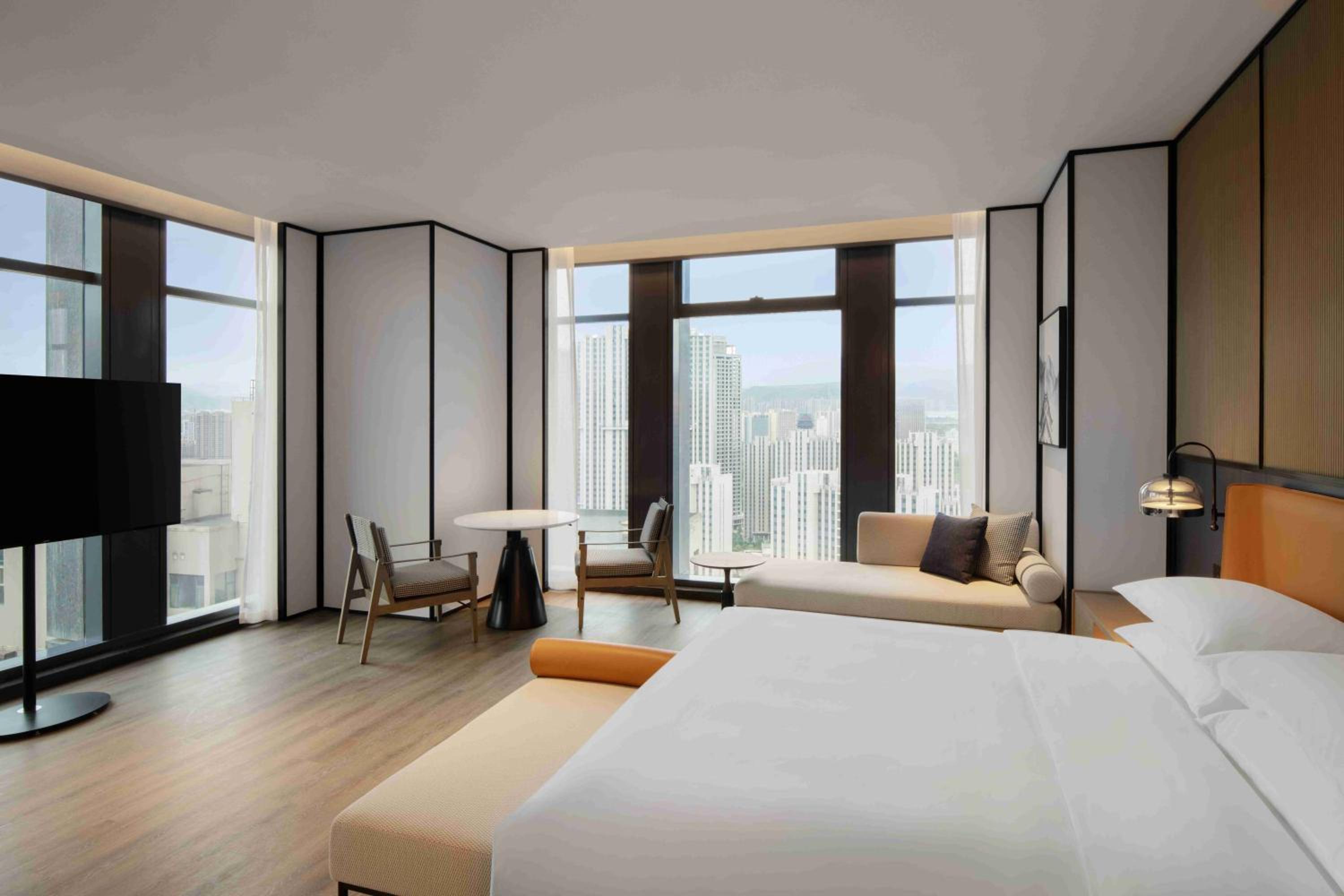 Executive Grand King Room