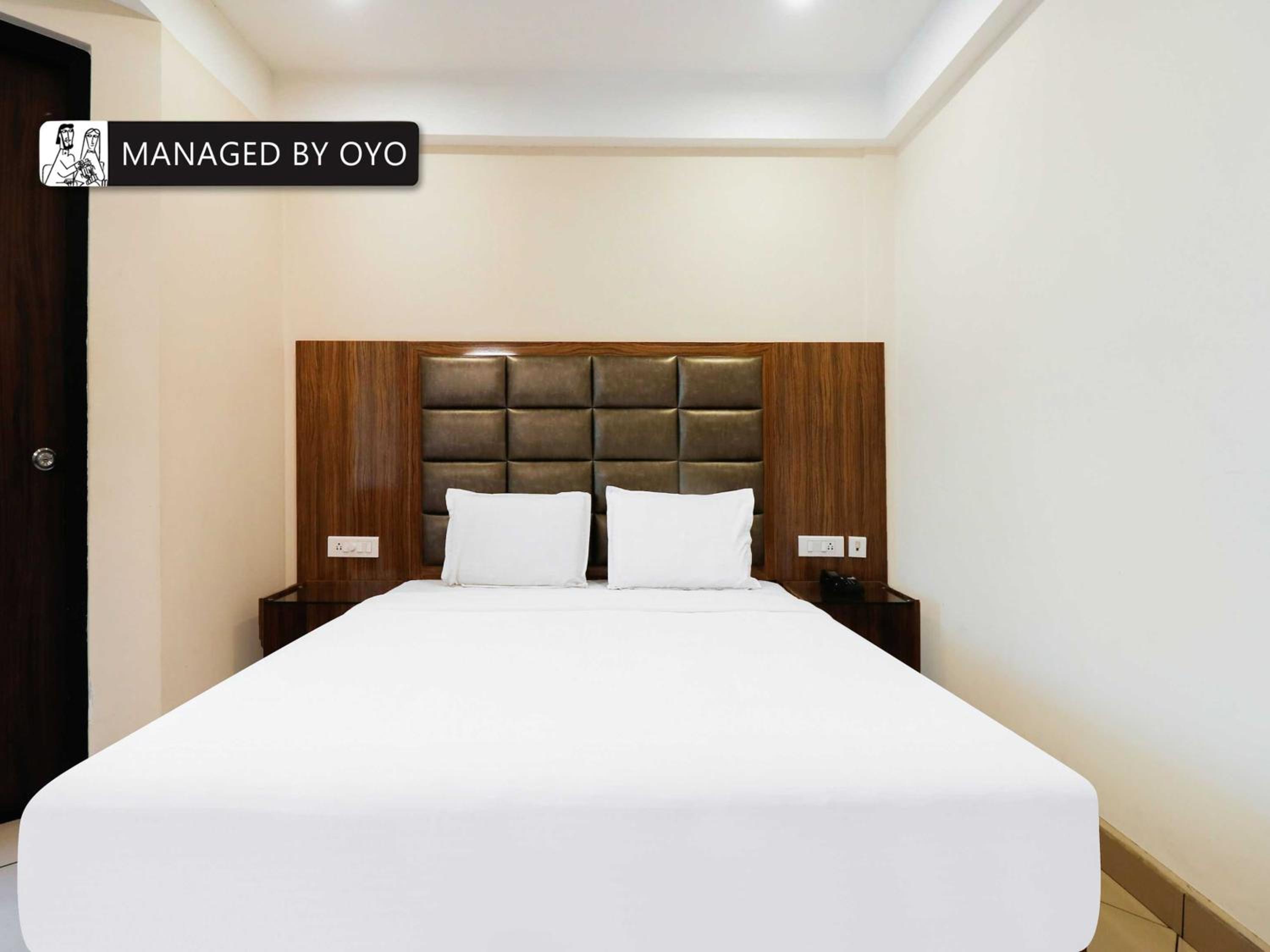 Classic Triple Room - Photo 14