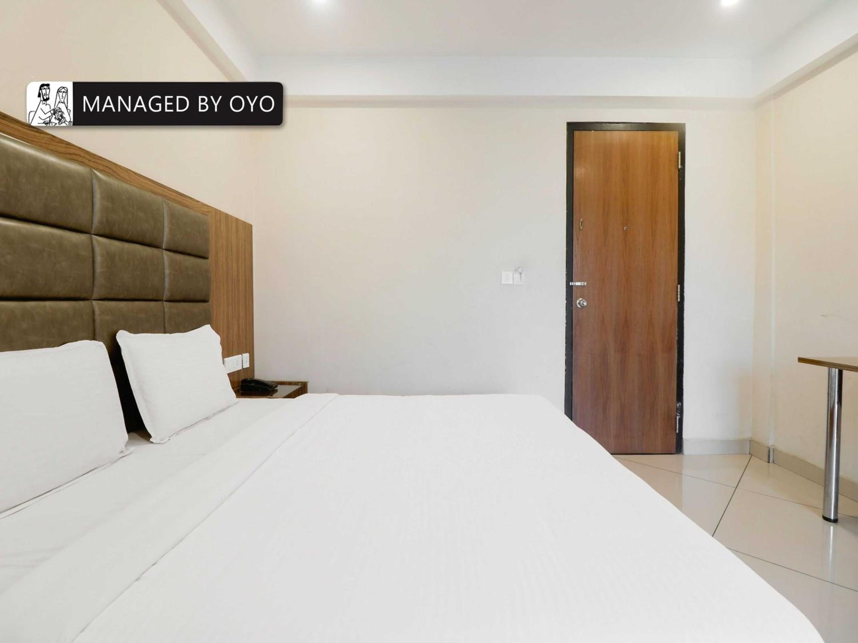 Classic Triple Room - Photo 5