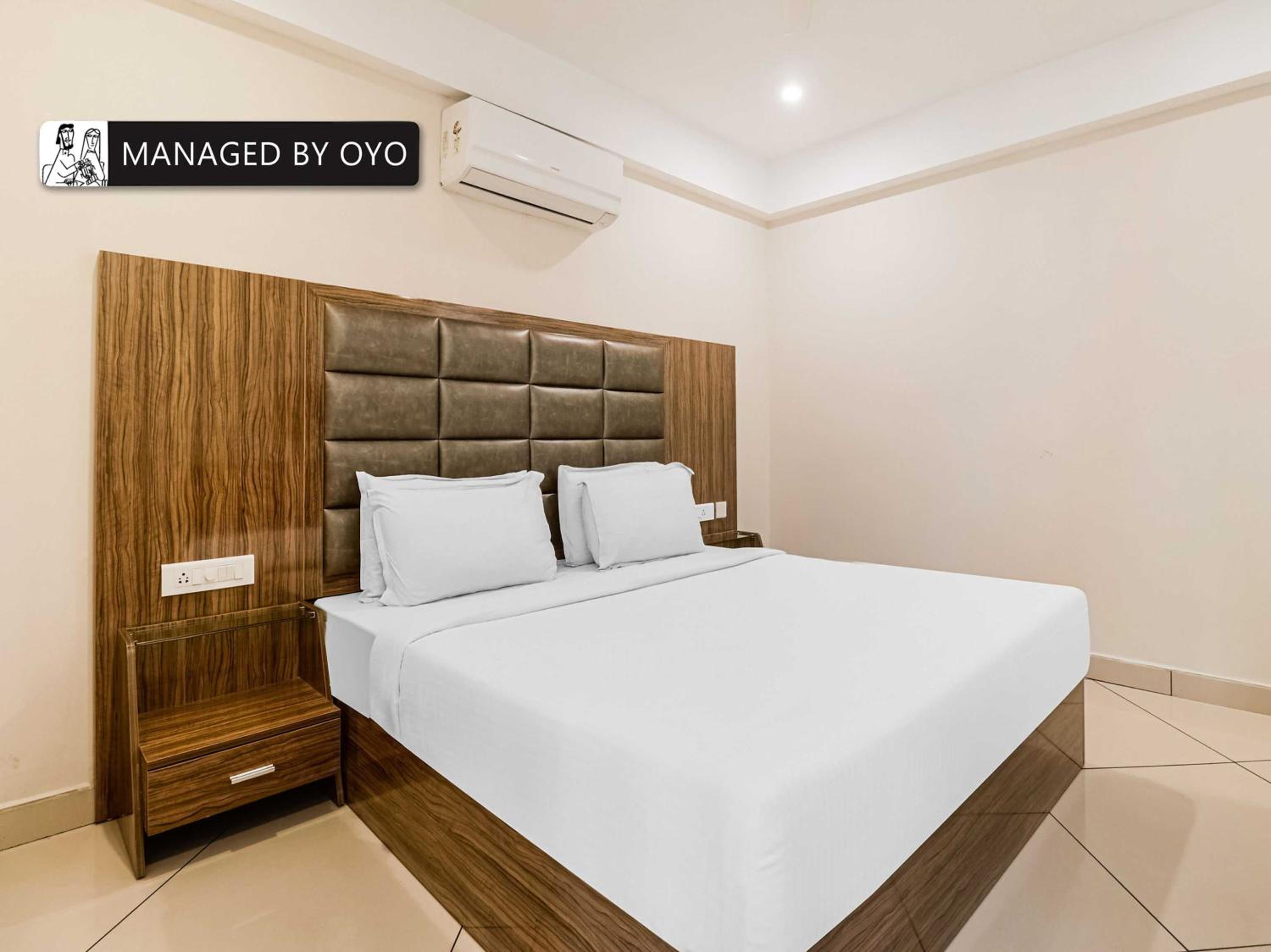 Classic Triple Room - Photo 7