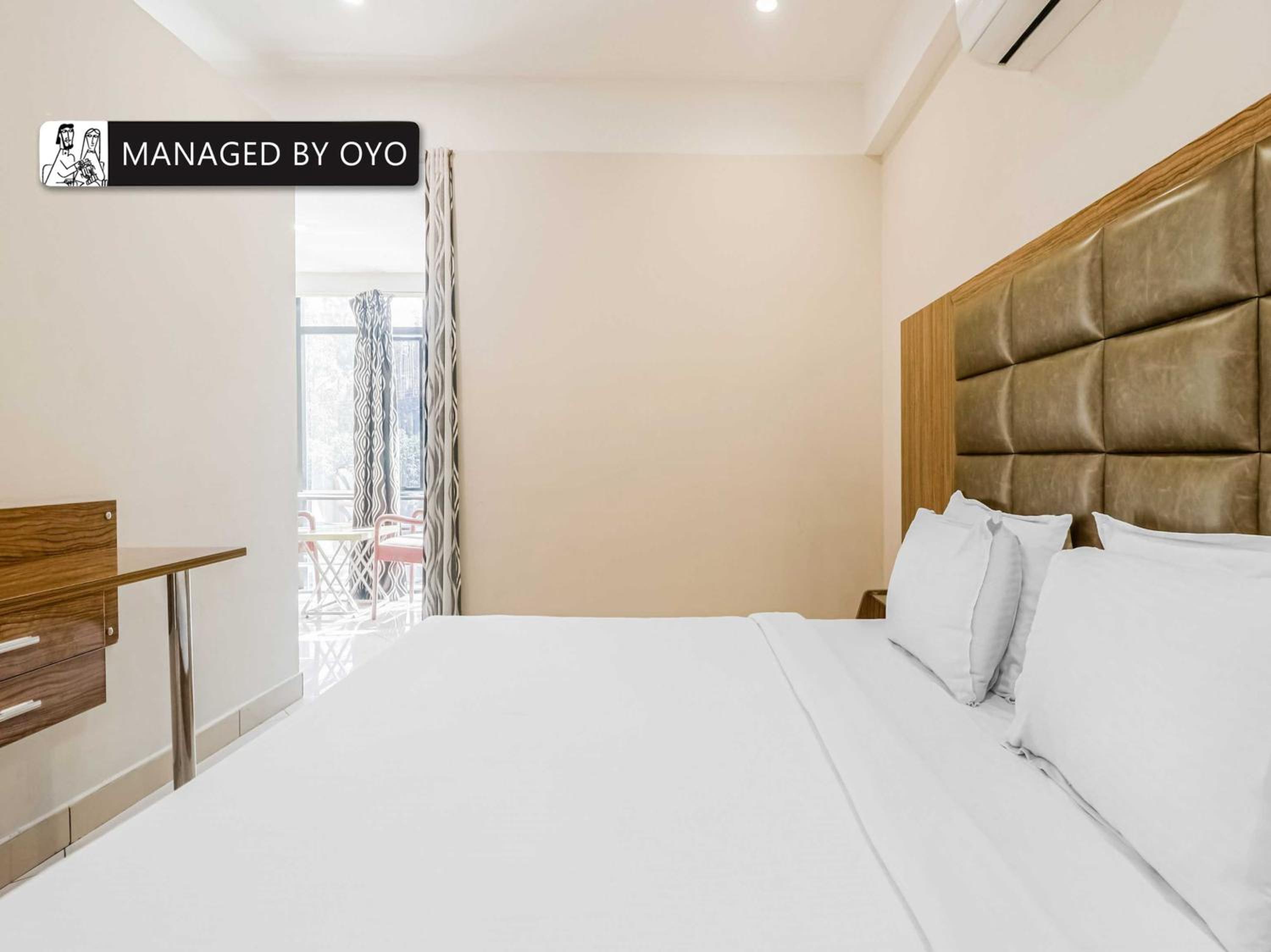 Classic Triple Room - Photo 4