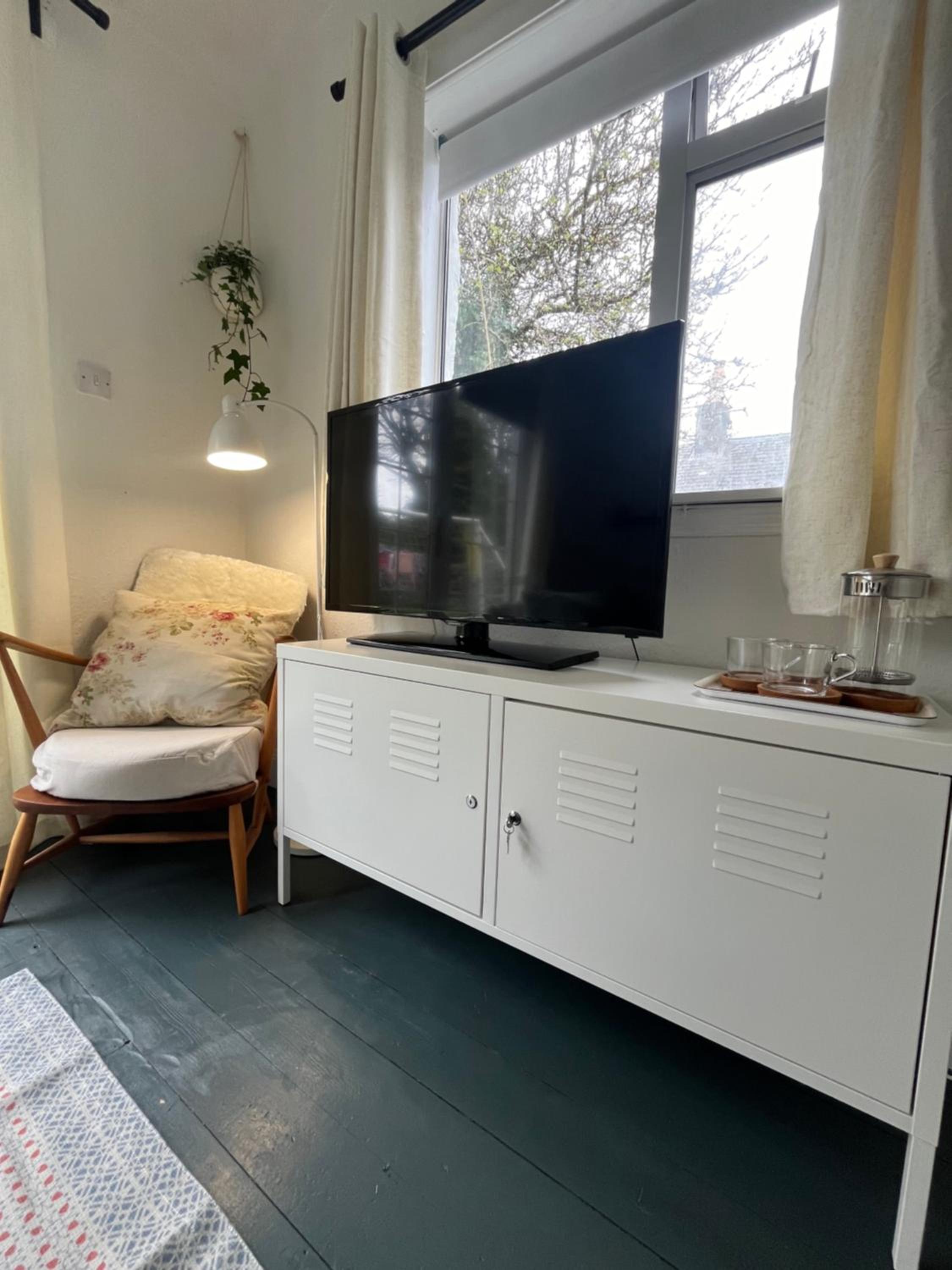 Double Room with Private Bathroom photo 2