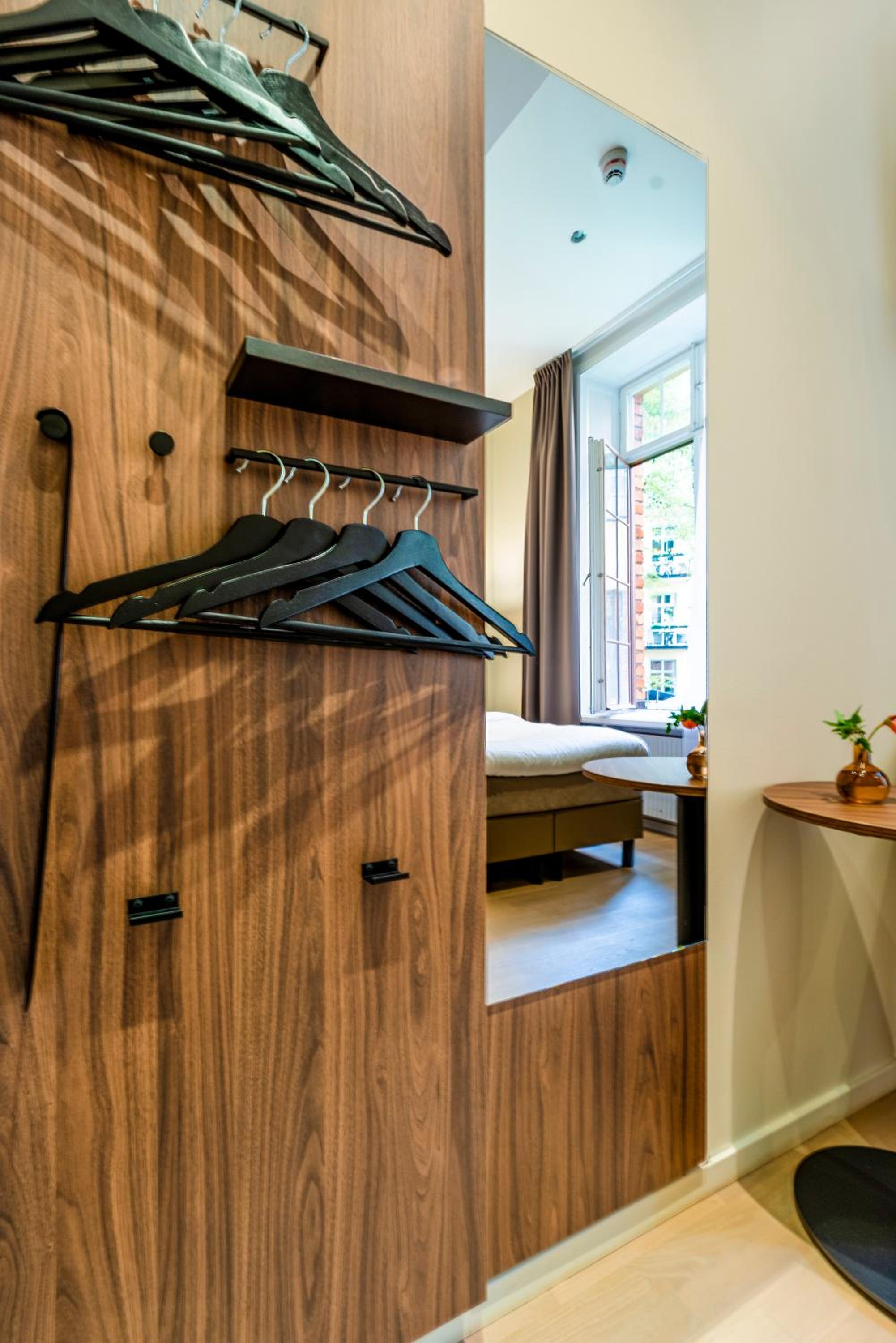 Double Room - Photo 14