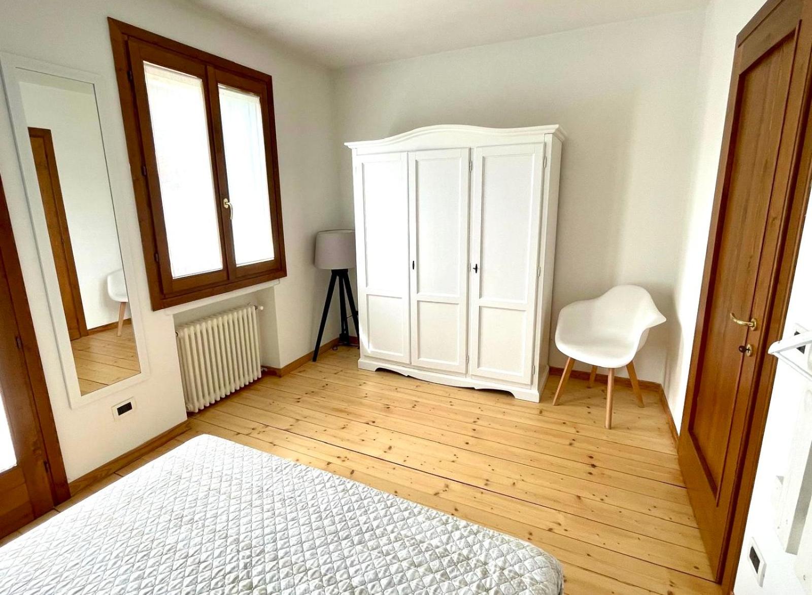 Two-Bedroom Standard Apartment photo 1