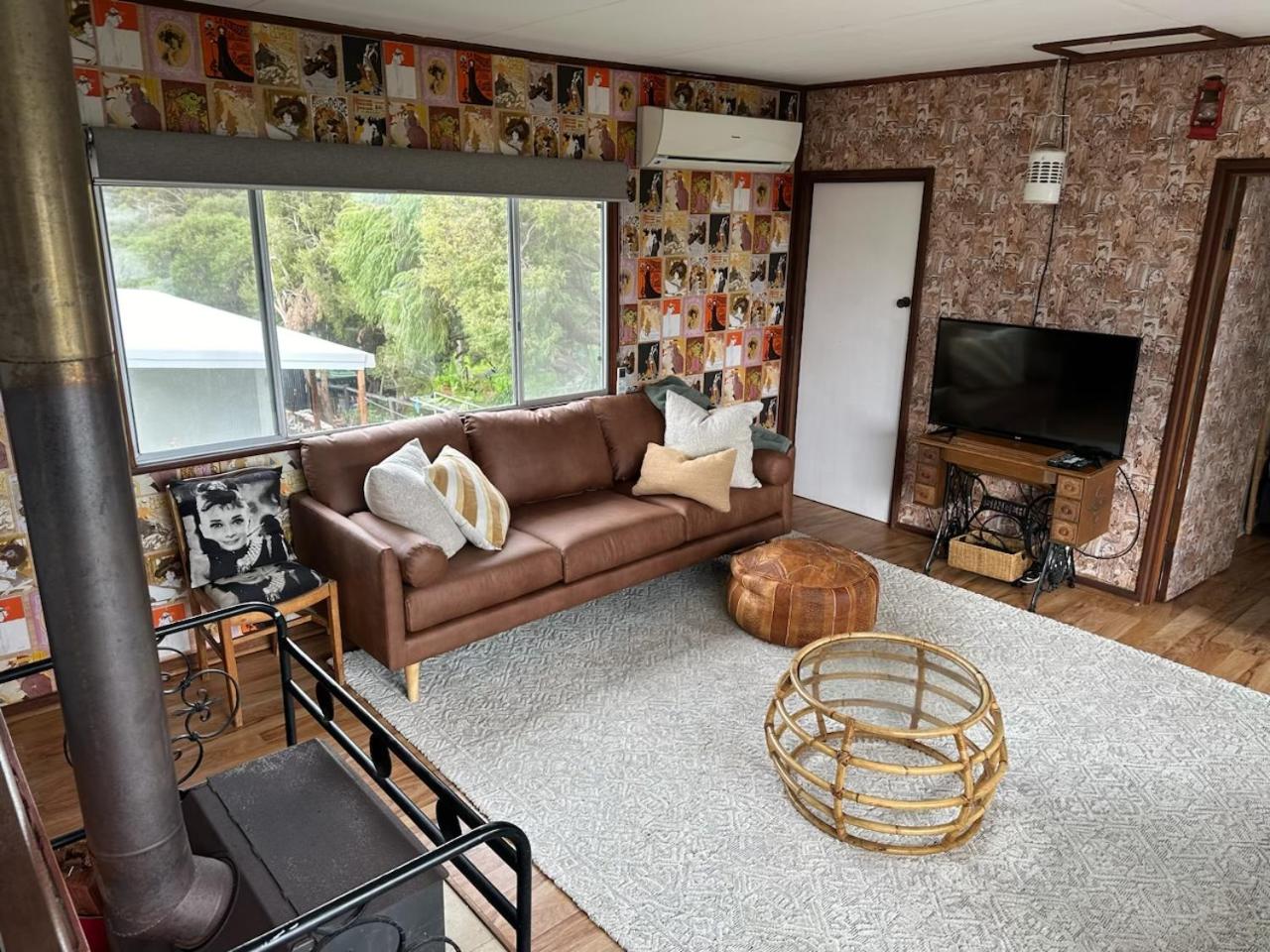 Four-Bedroom House photo 3