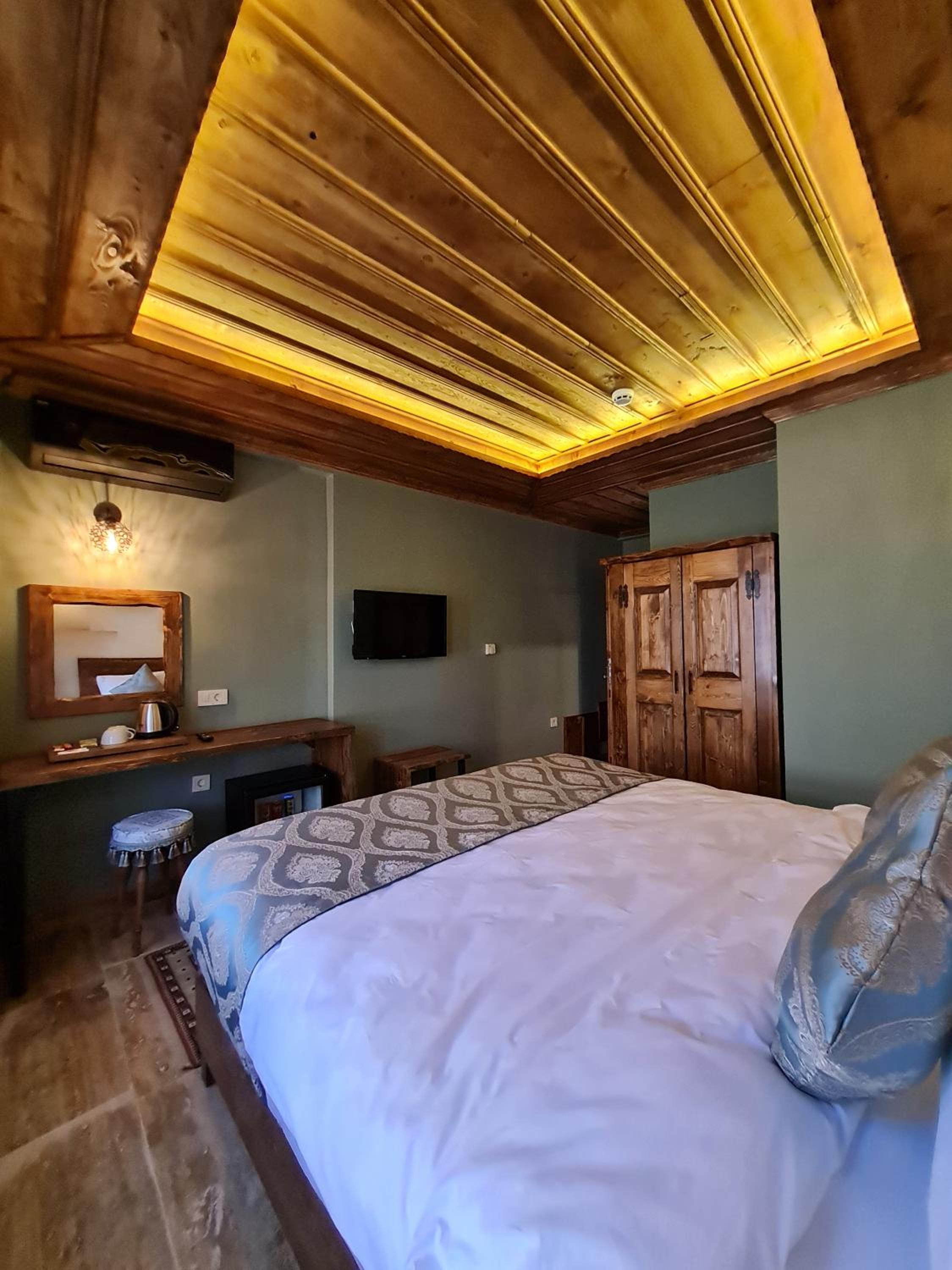 Superior Double Room - Photo 16