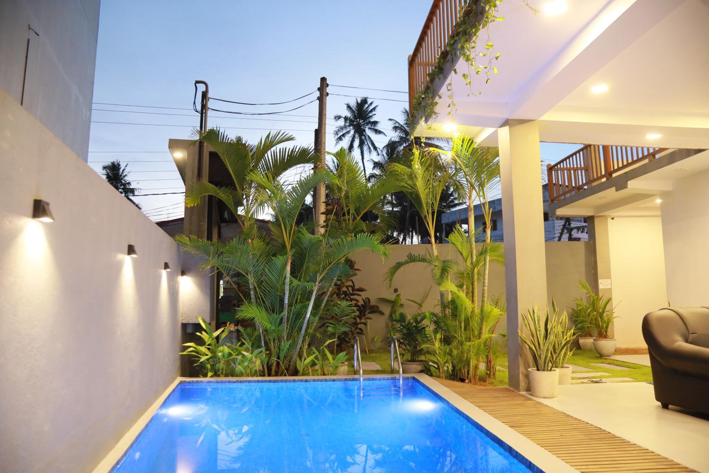 King Room with Pool View photo 3
