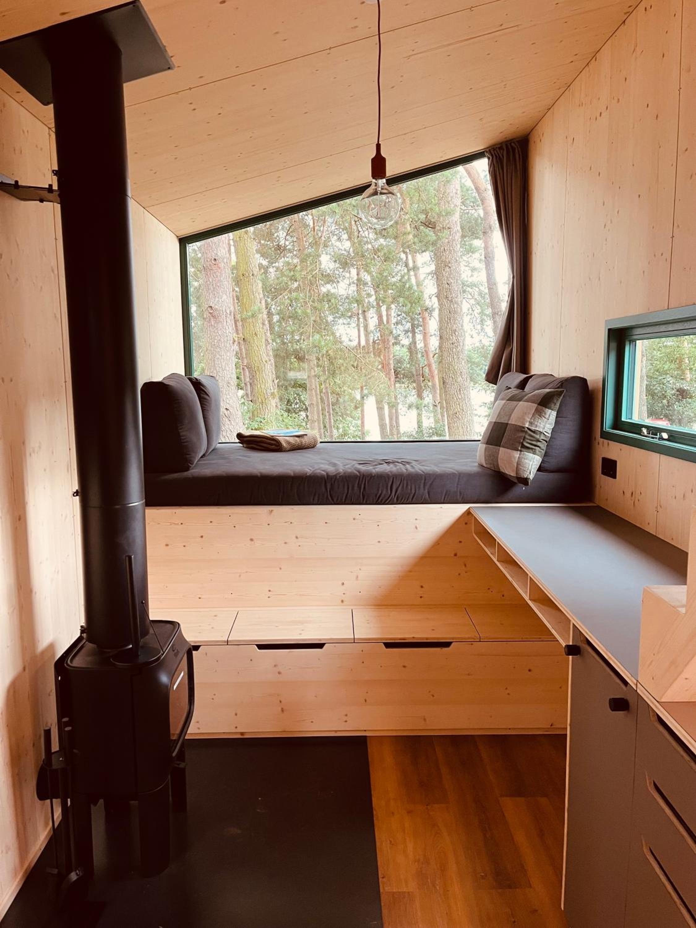 Mobile Home photo 1