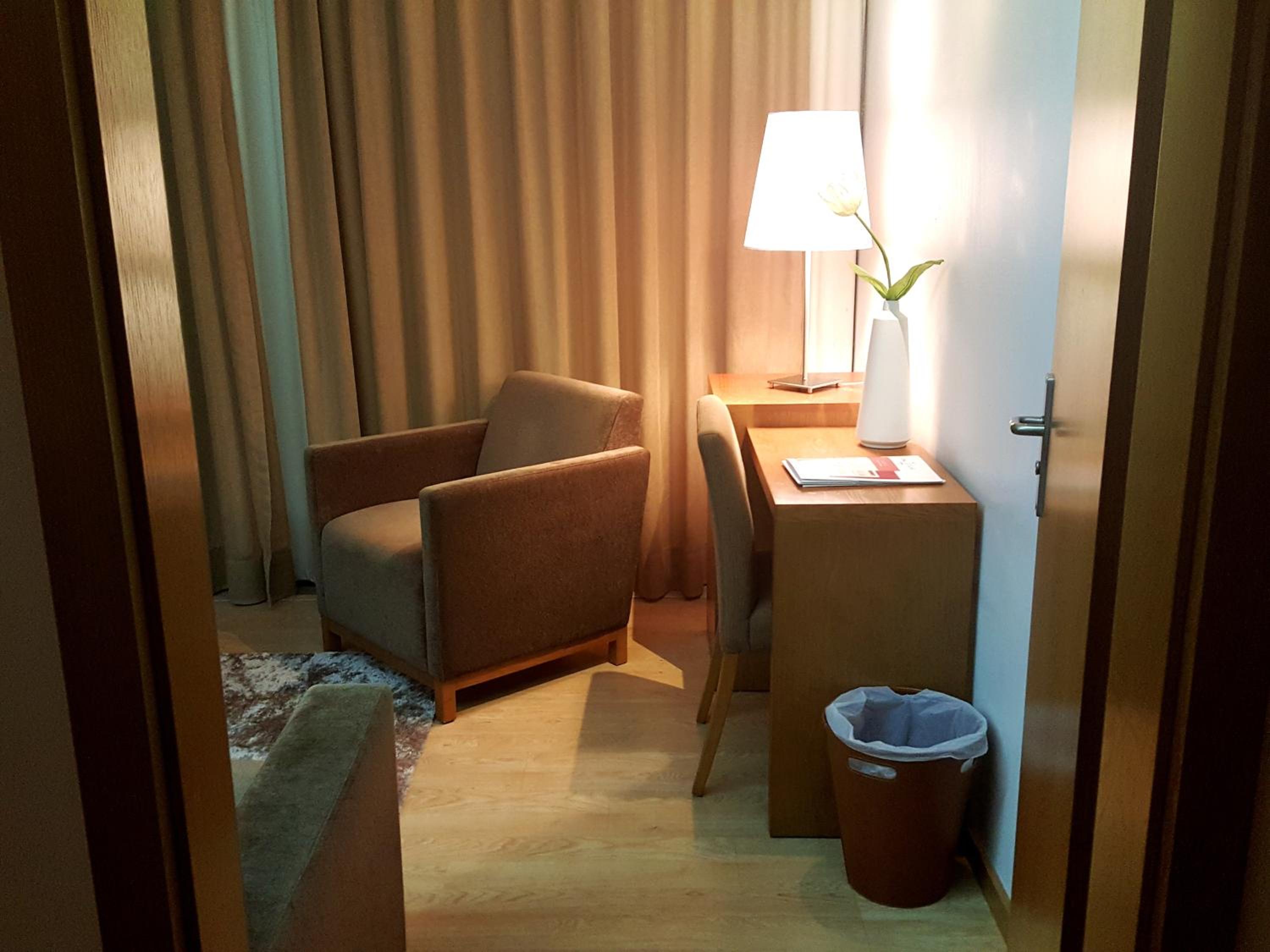 Suite - Photo 4