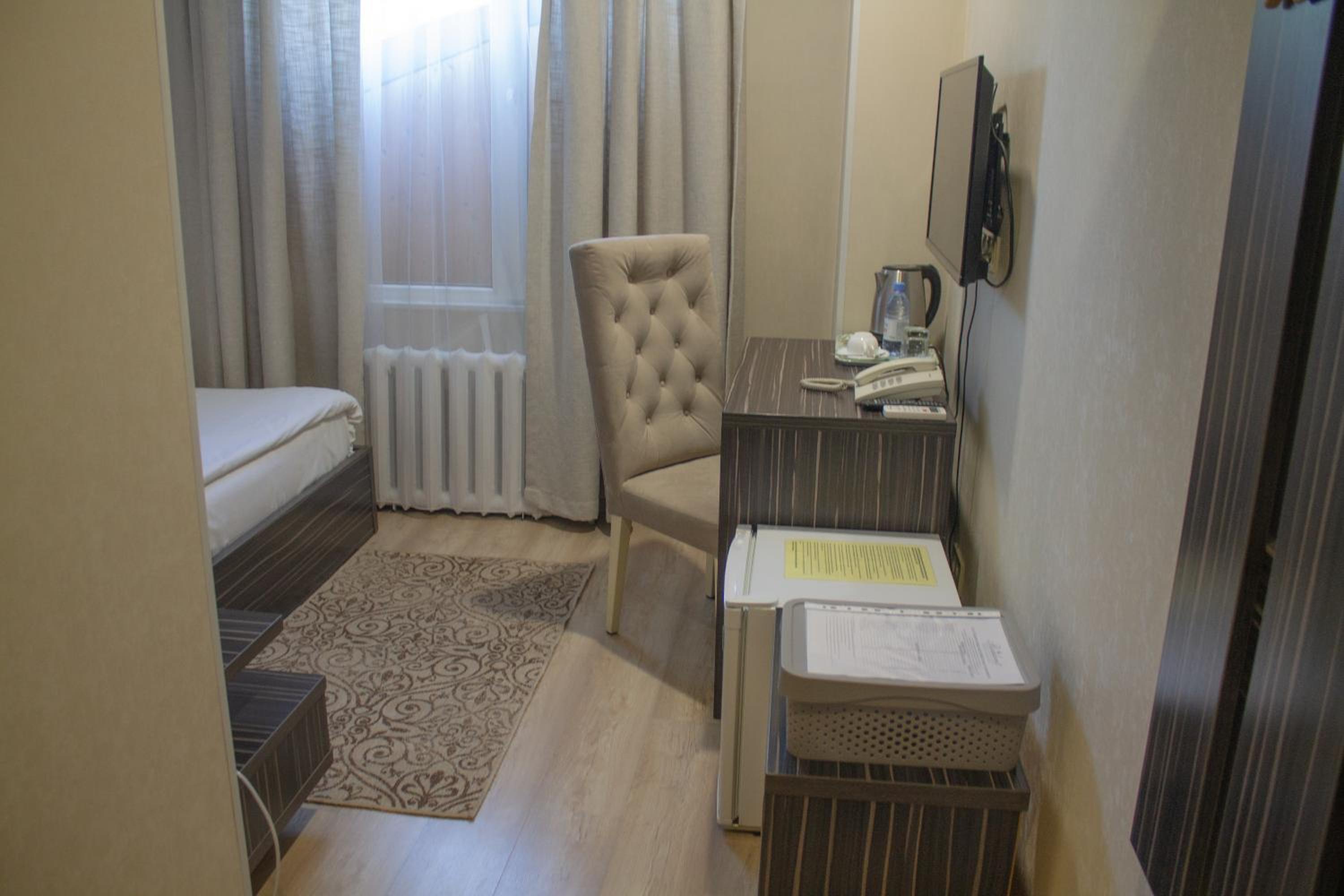 Single Room without Window