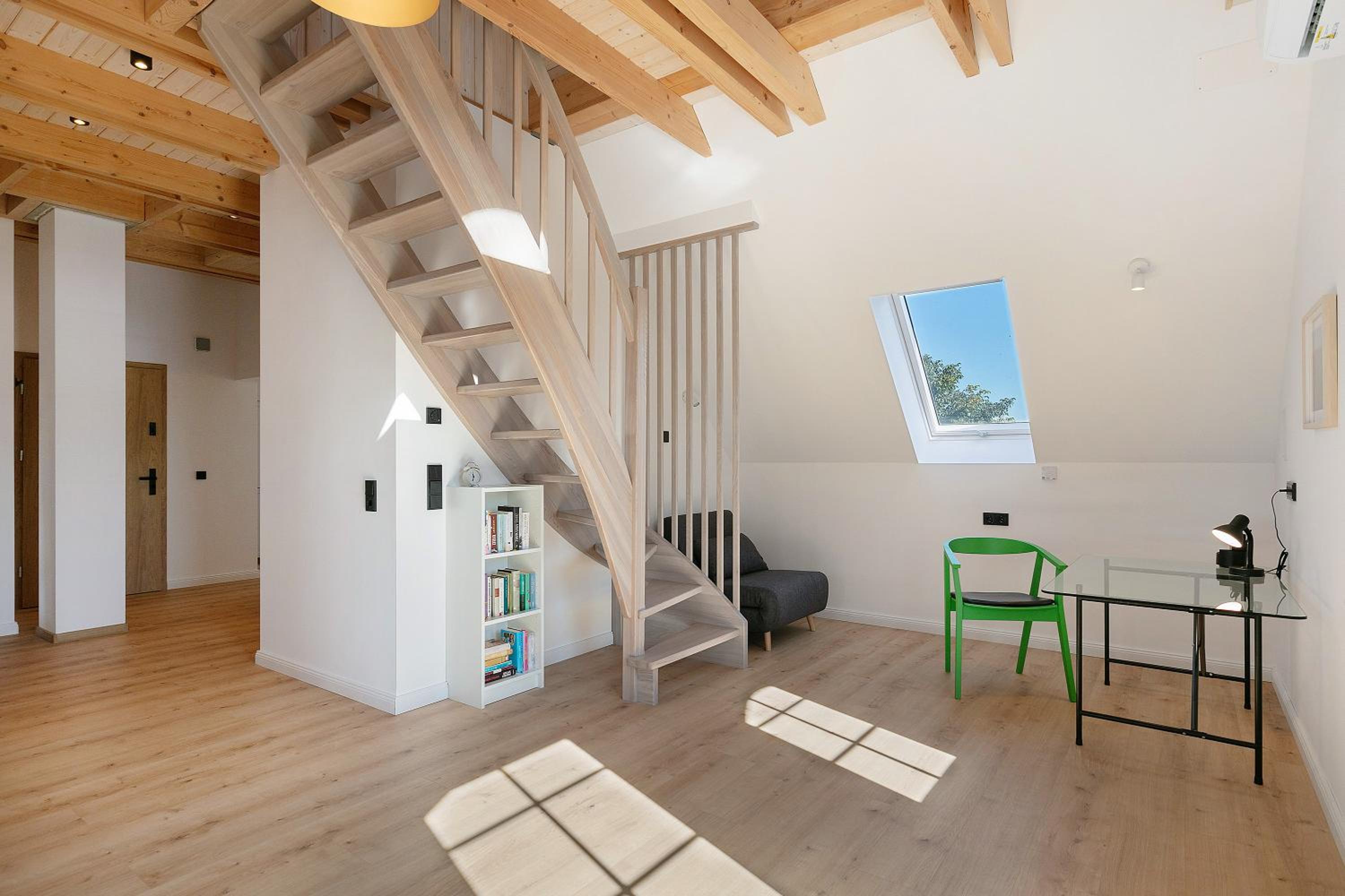 Two-Bedroom Deluxe Apartment with Garden View photo 3