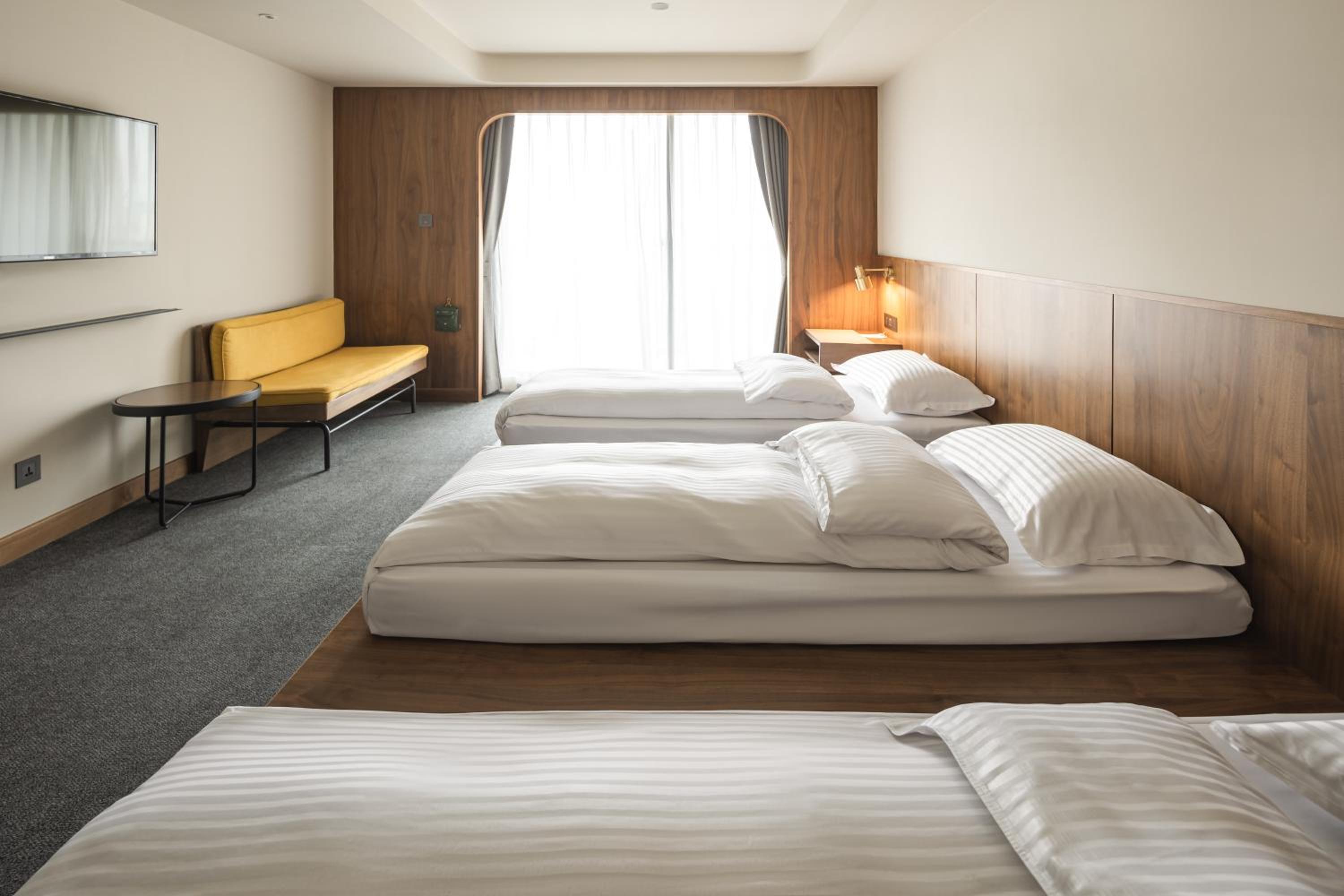 Economy Triple Room