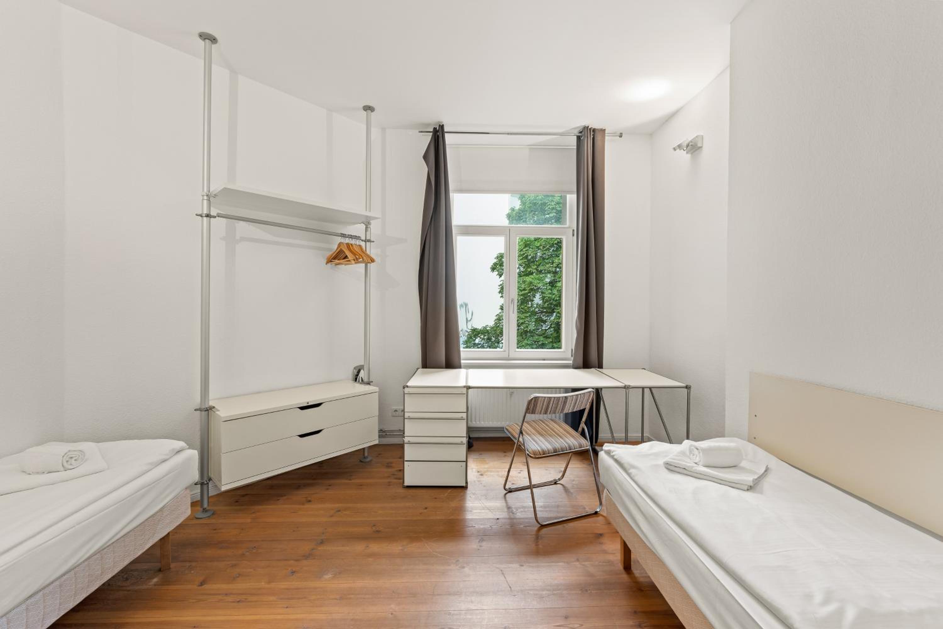 Two-Bedroom Apartment With Balcony photo 1