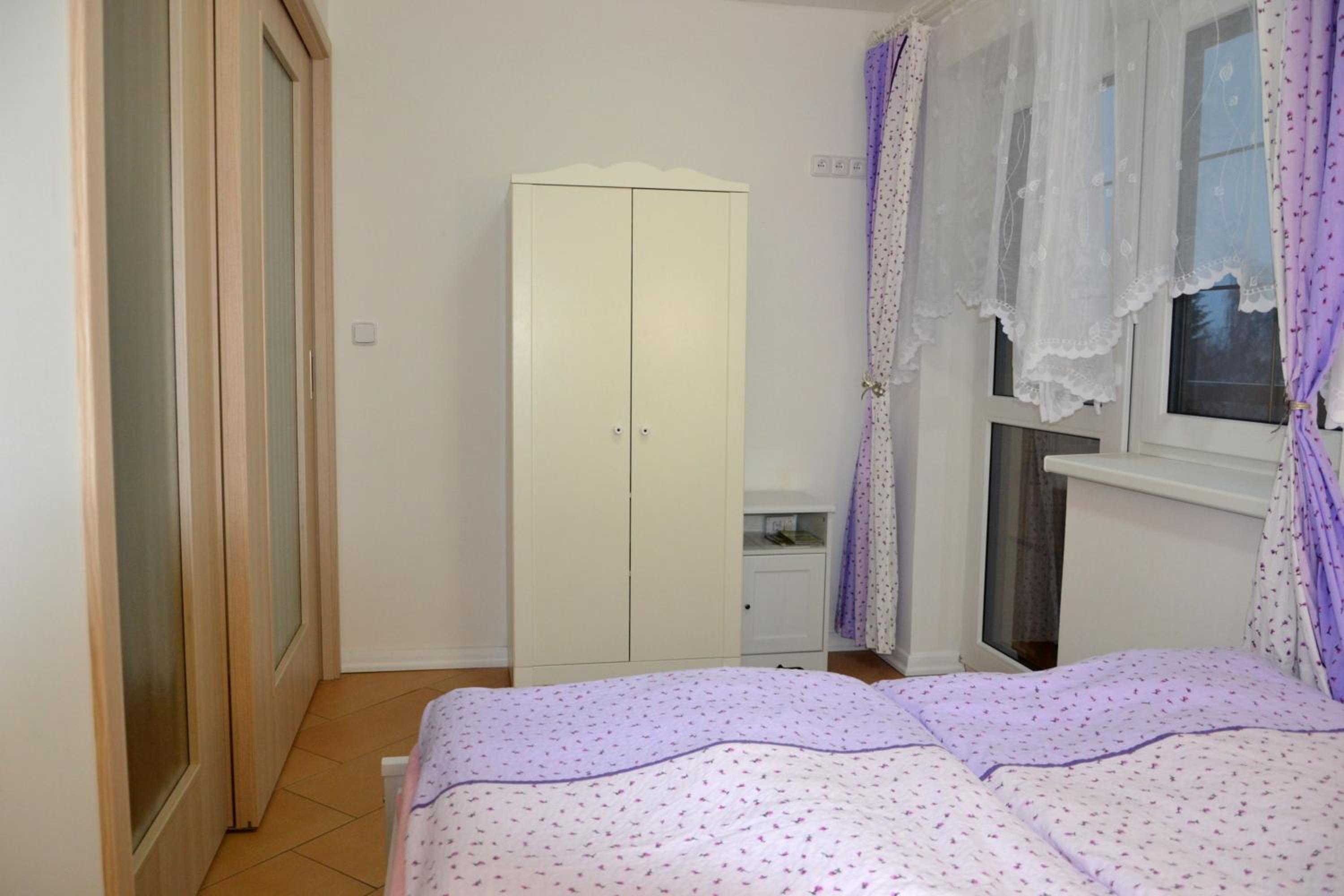 Two-Bedroom Apartment with Balcony (5 Adults) photo 3