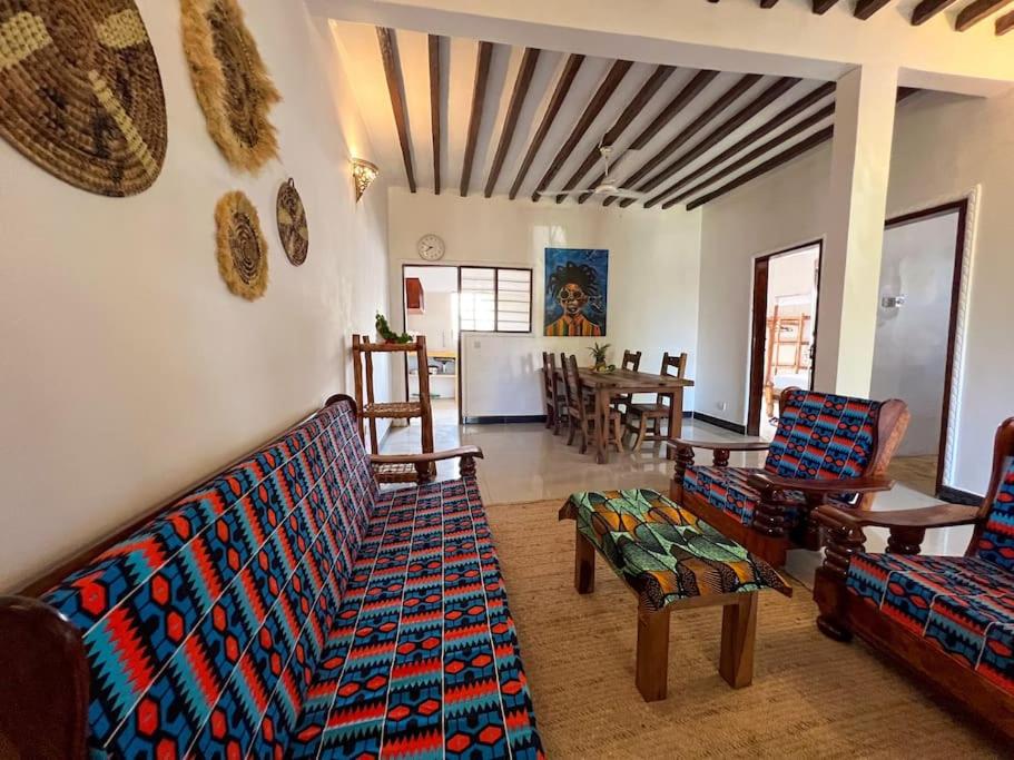 Two-Bedroom Apartment with Balcony photo 2