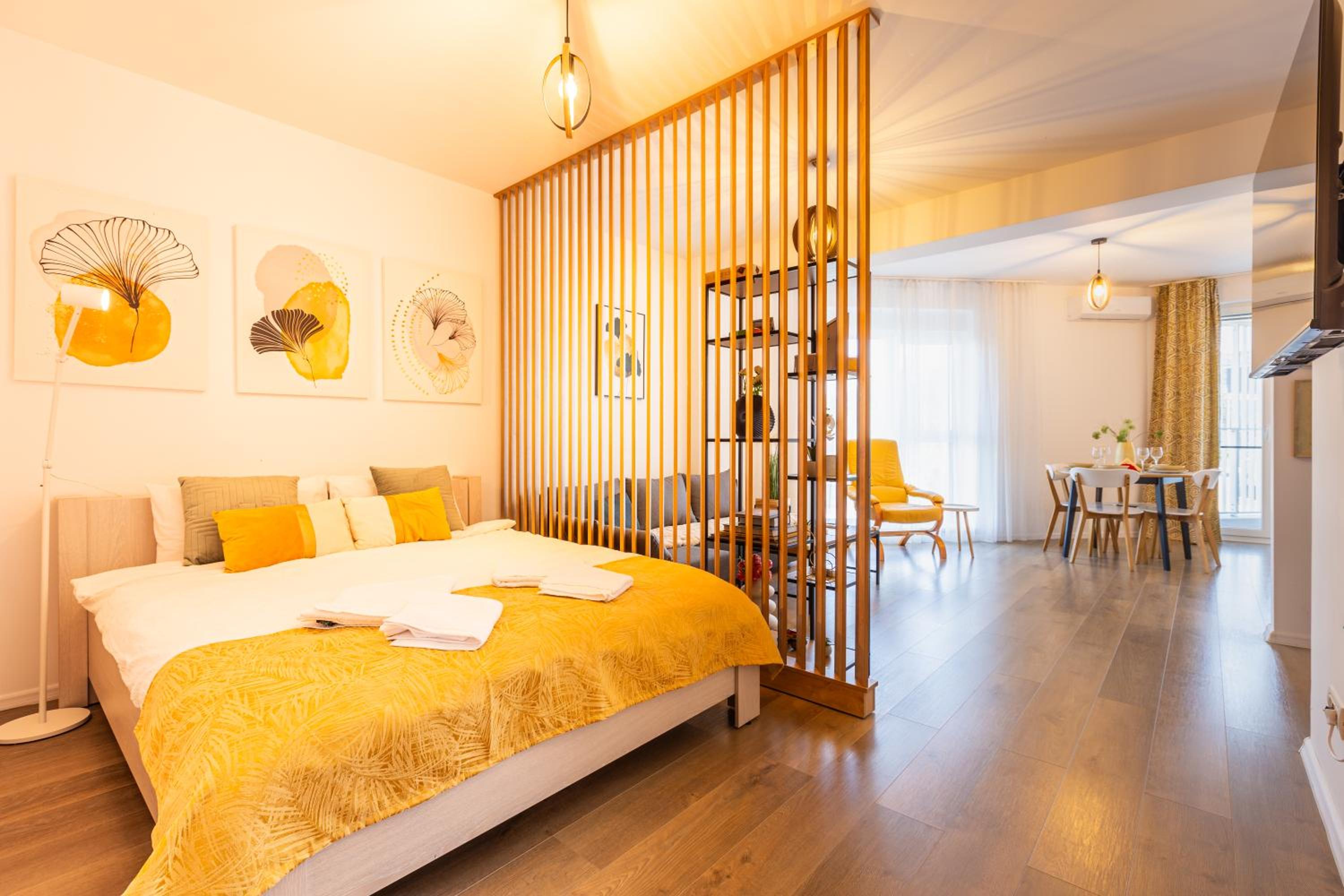 Deluxe One-Bedroom Apartment with City View