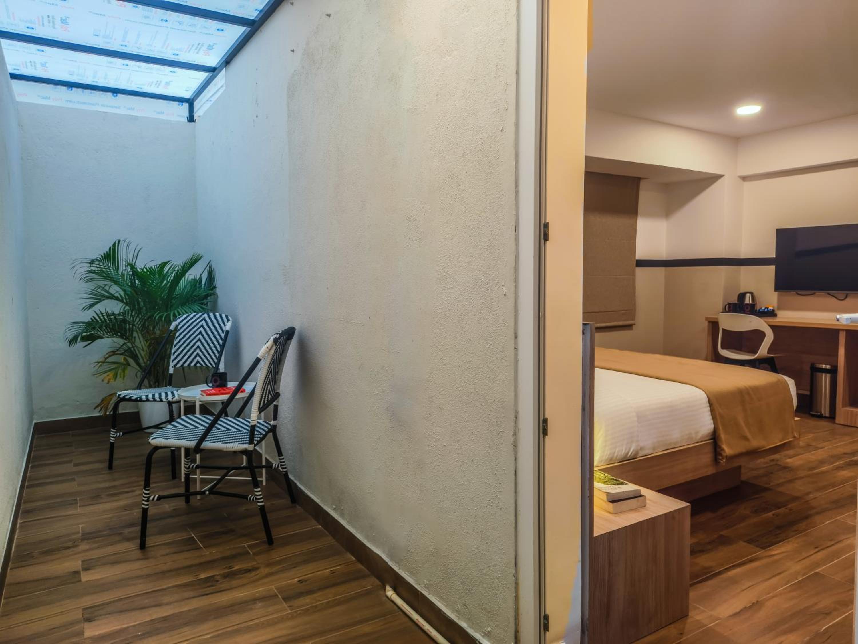 Double Room with Balcony, photo 7