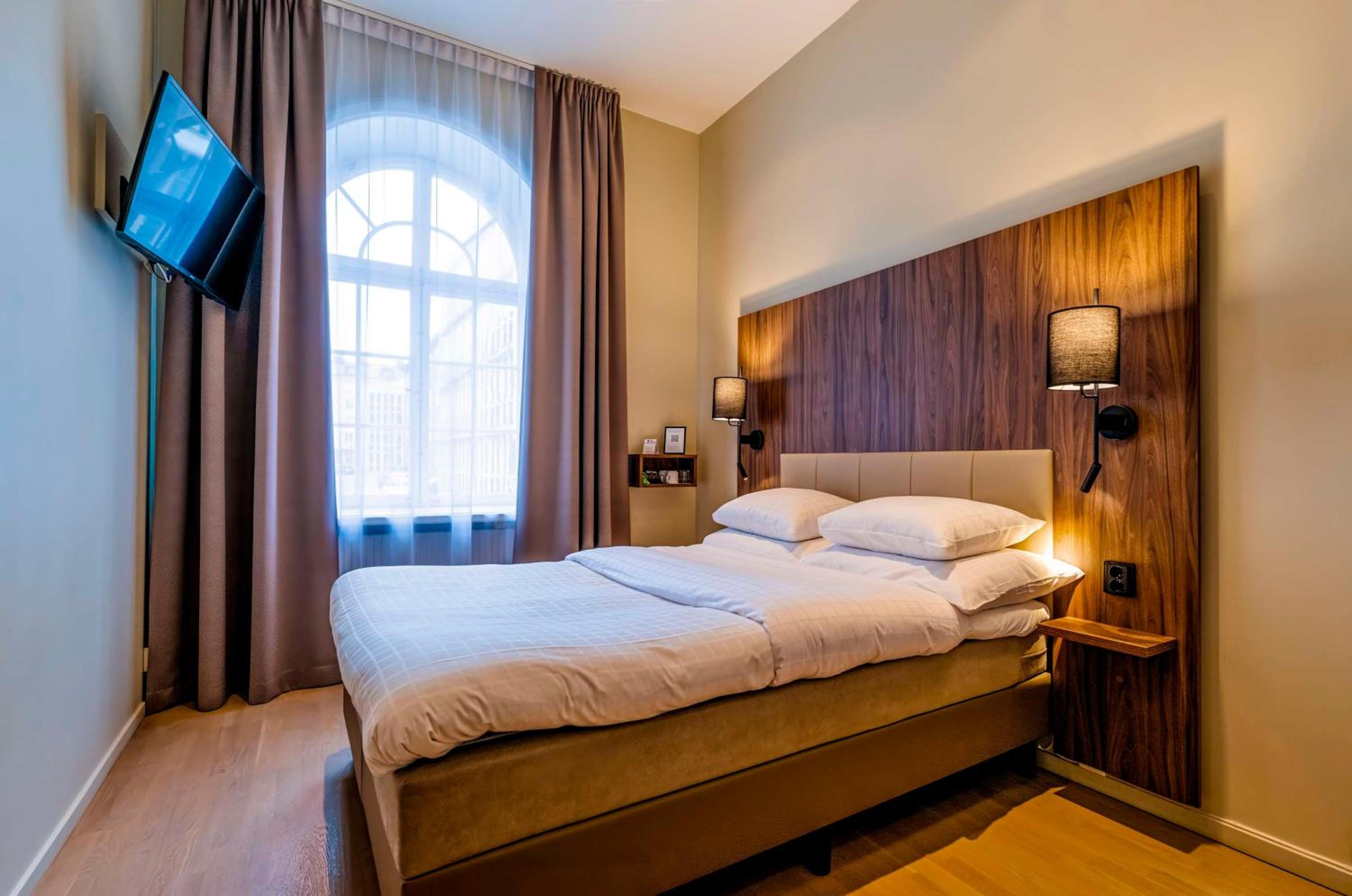 Double Room - Photo 3