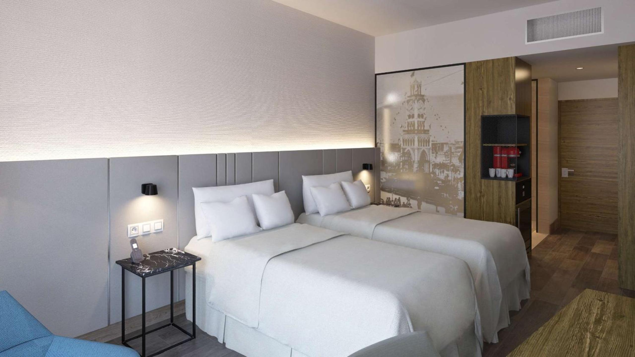 Standard Double or Twin Room - Photo 1