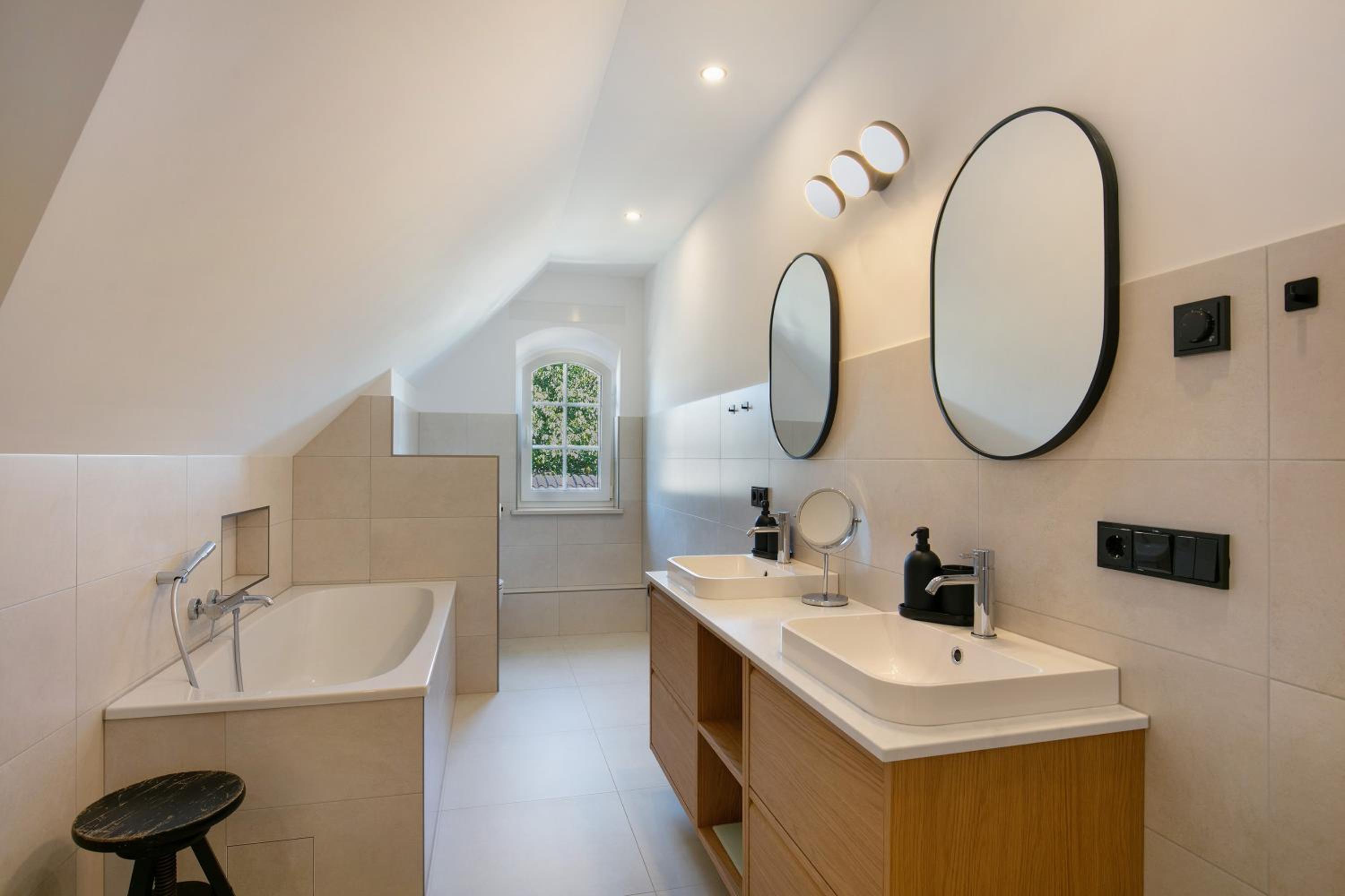 Superior One-Bedroom Apartment with Balcony photo 2