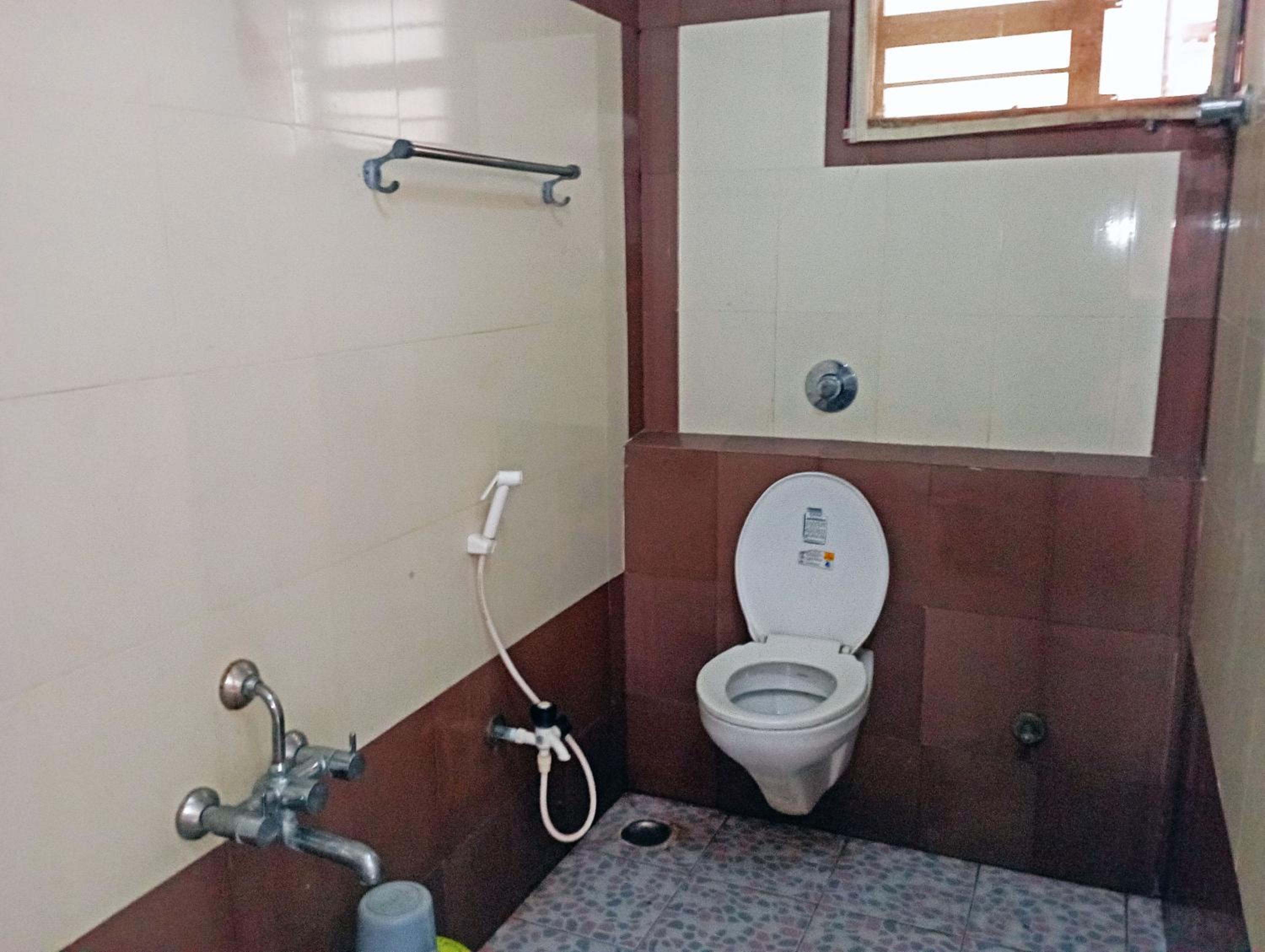 Standard Double Room with Fan photo 2