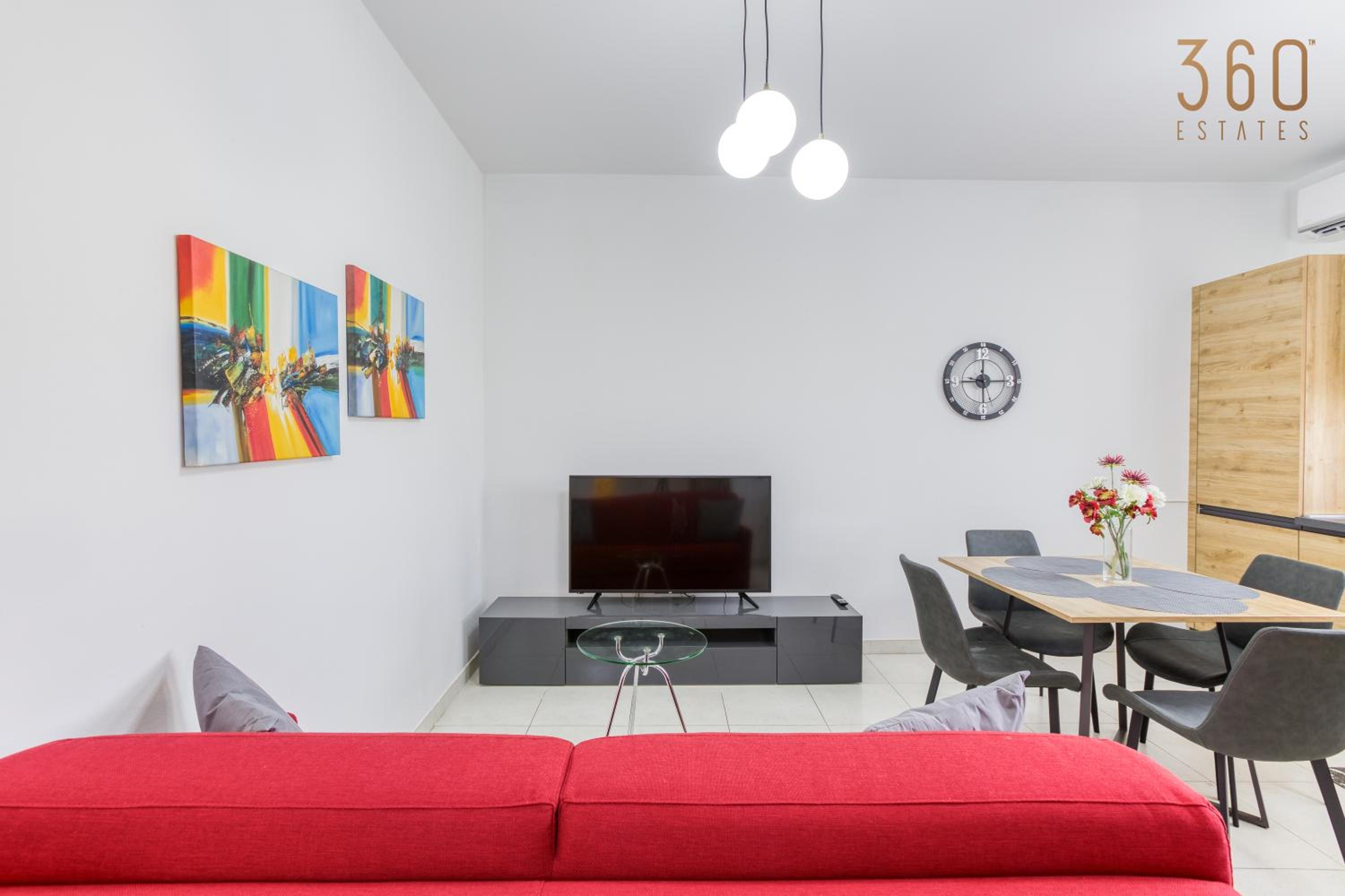 One-Bedroom Apartment