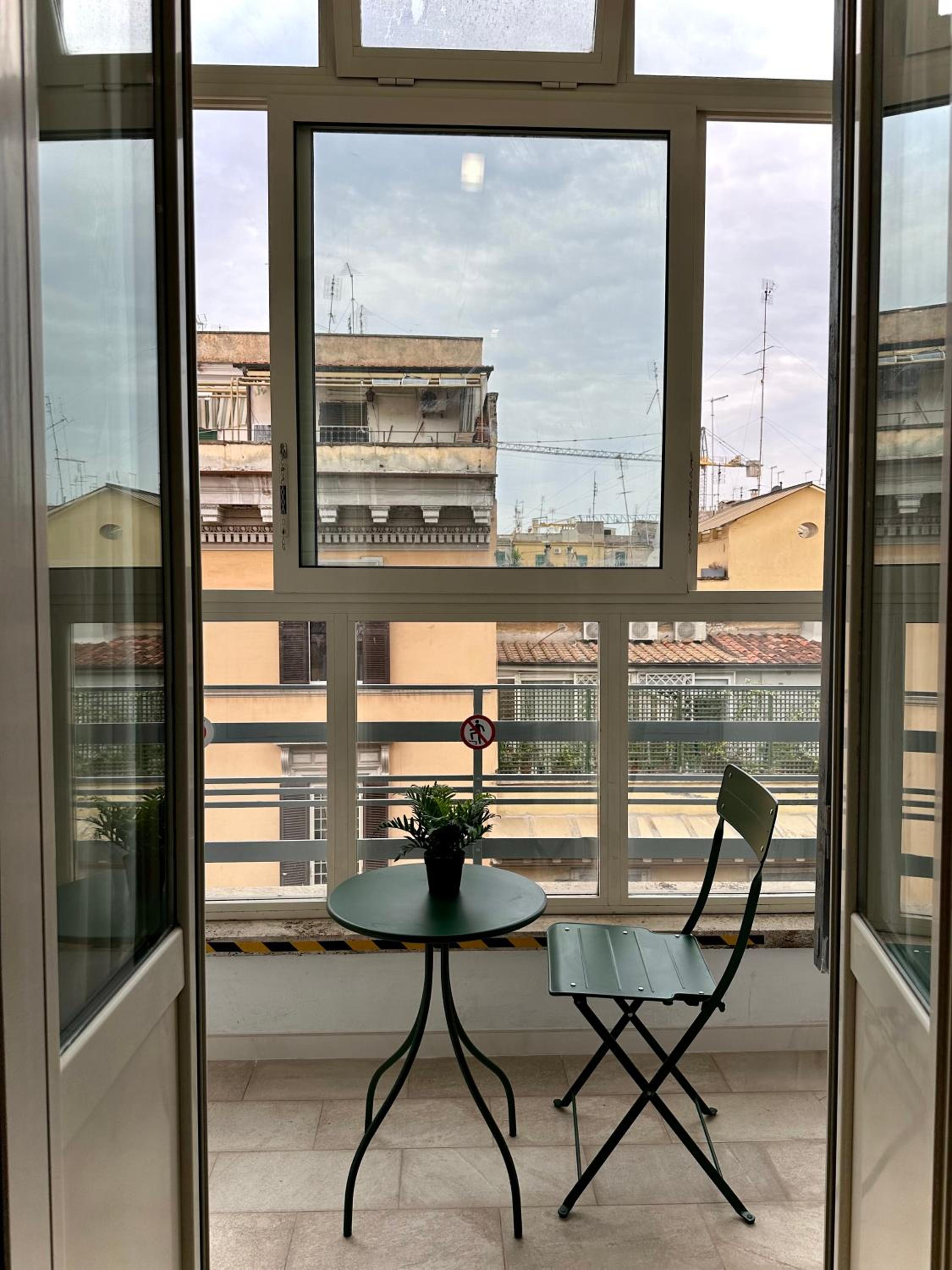 Deluxe Double or Twin Room with Balcony photo 2