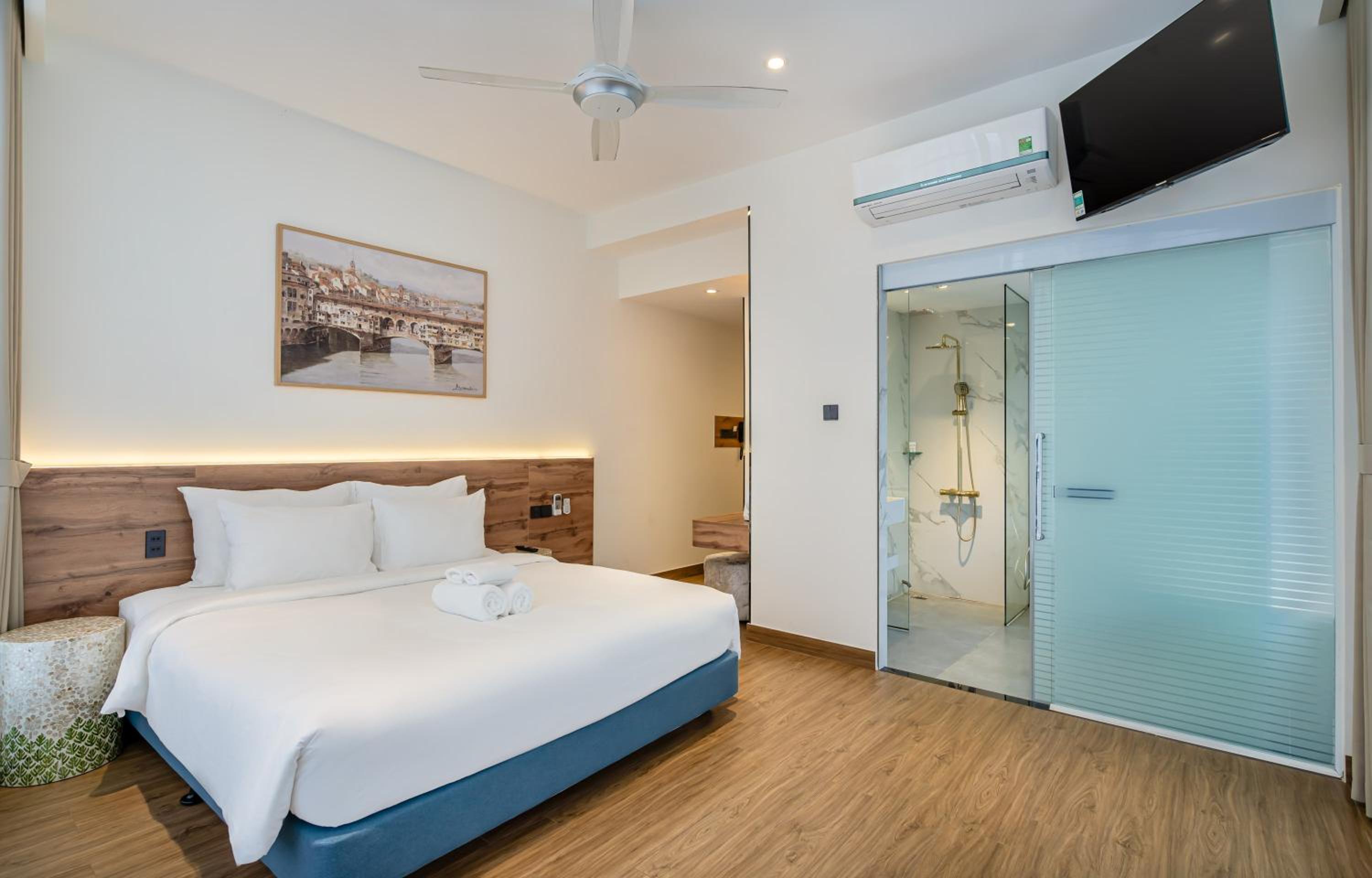 King Room with Mountain View - Photo 15
