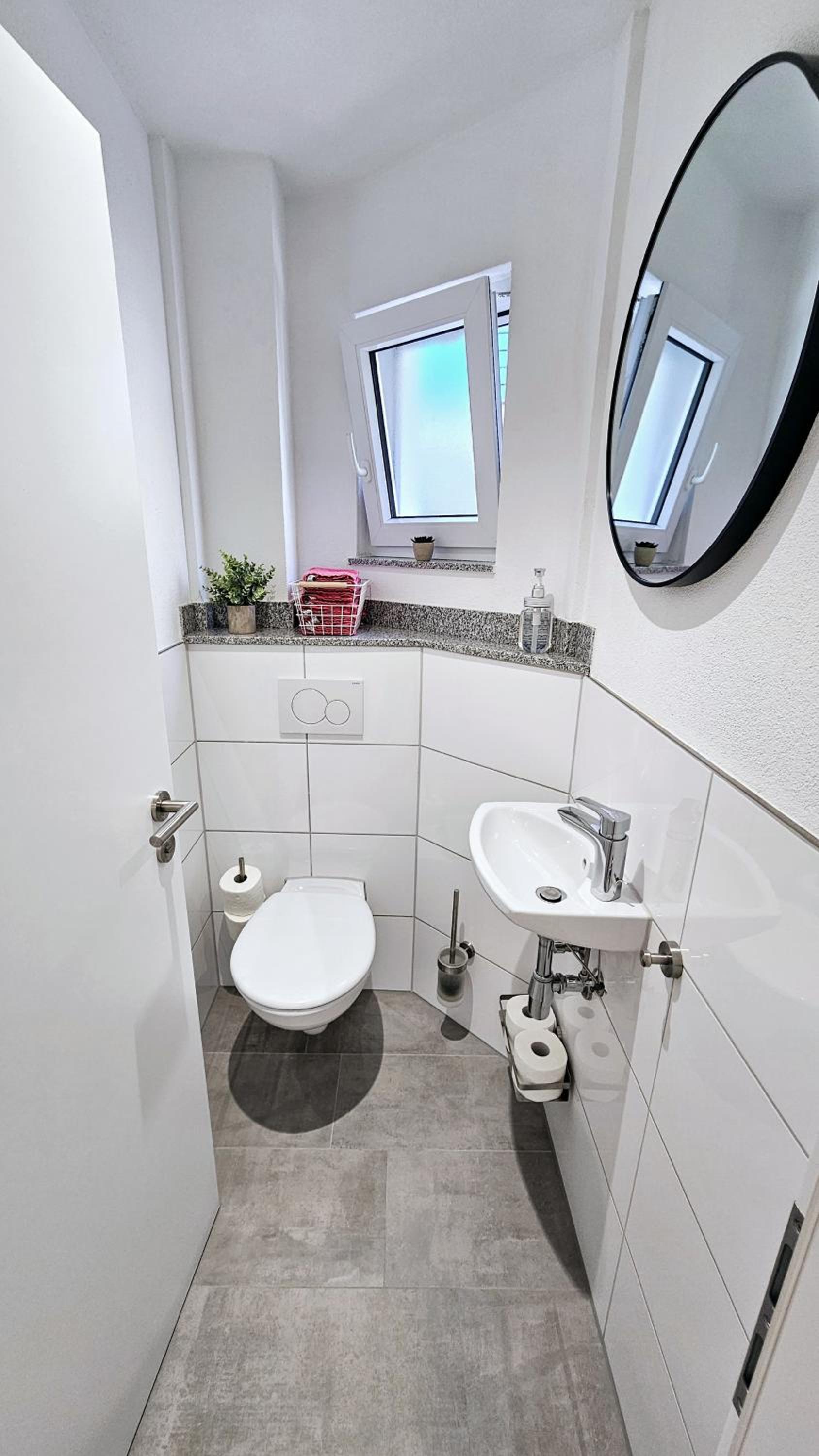Studio Apartment photo 2