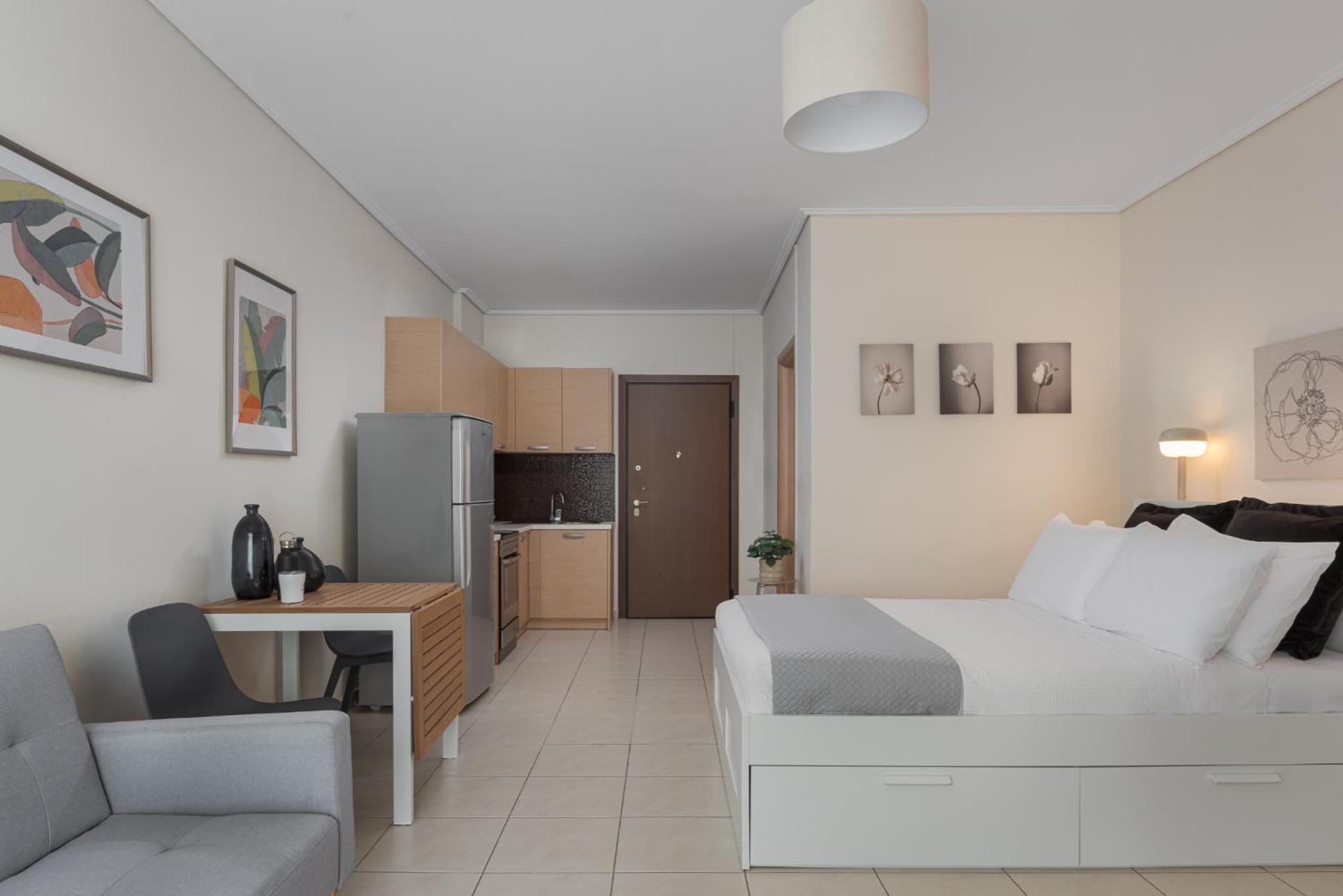 Studio Apartment with Balcony