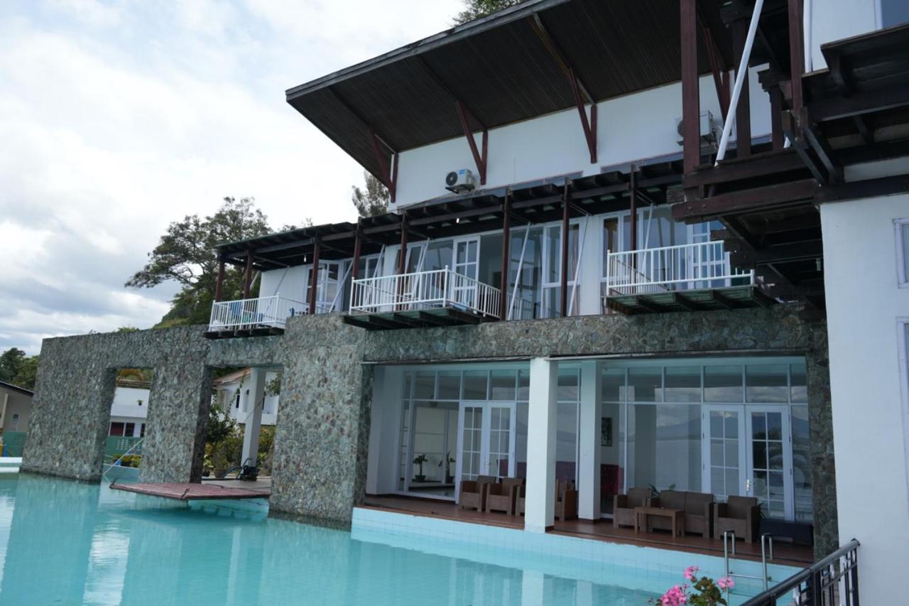 King Room with Lake View photo 3