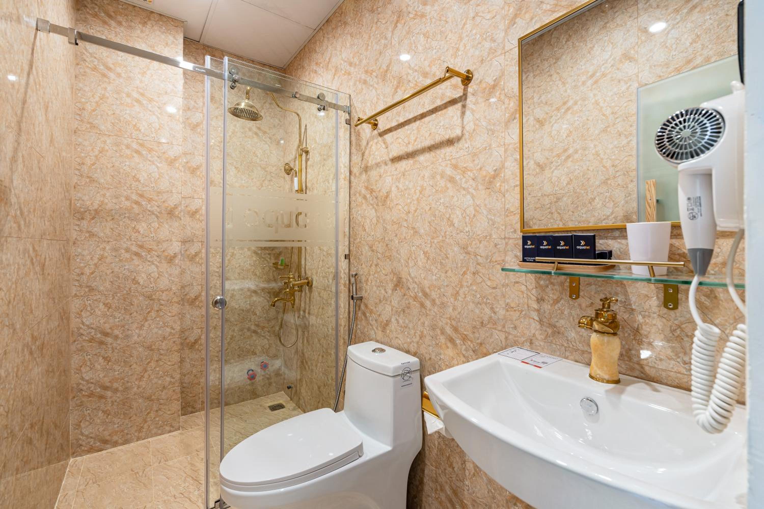 Deluxe Triple Room - Photo 2