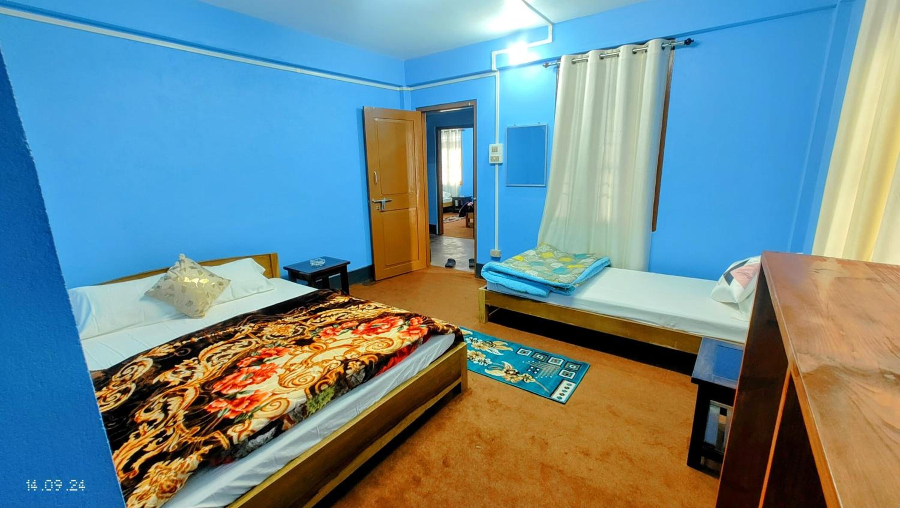 Deluxe Triple Room photo 3