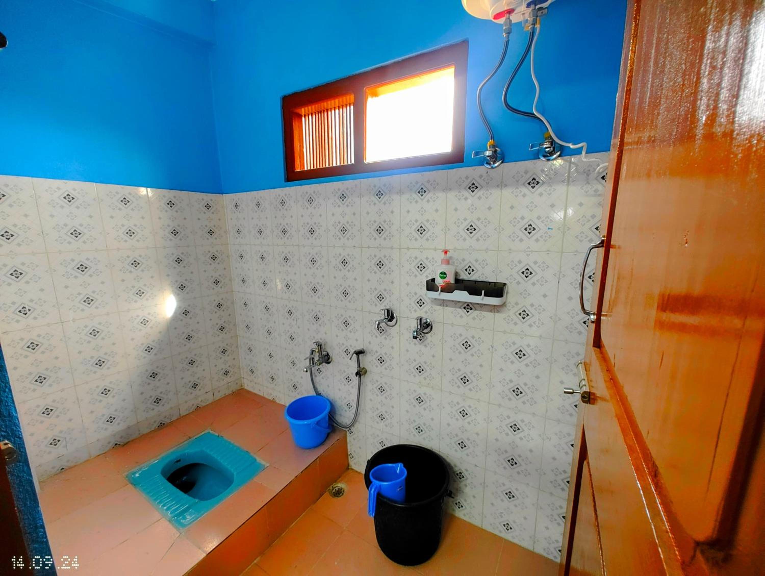Deluxe Twin Room photo 3