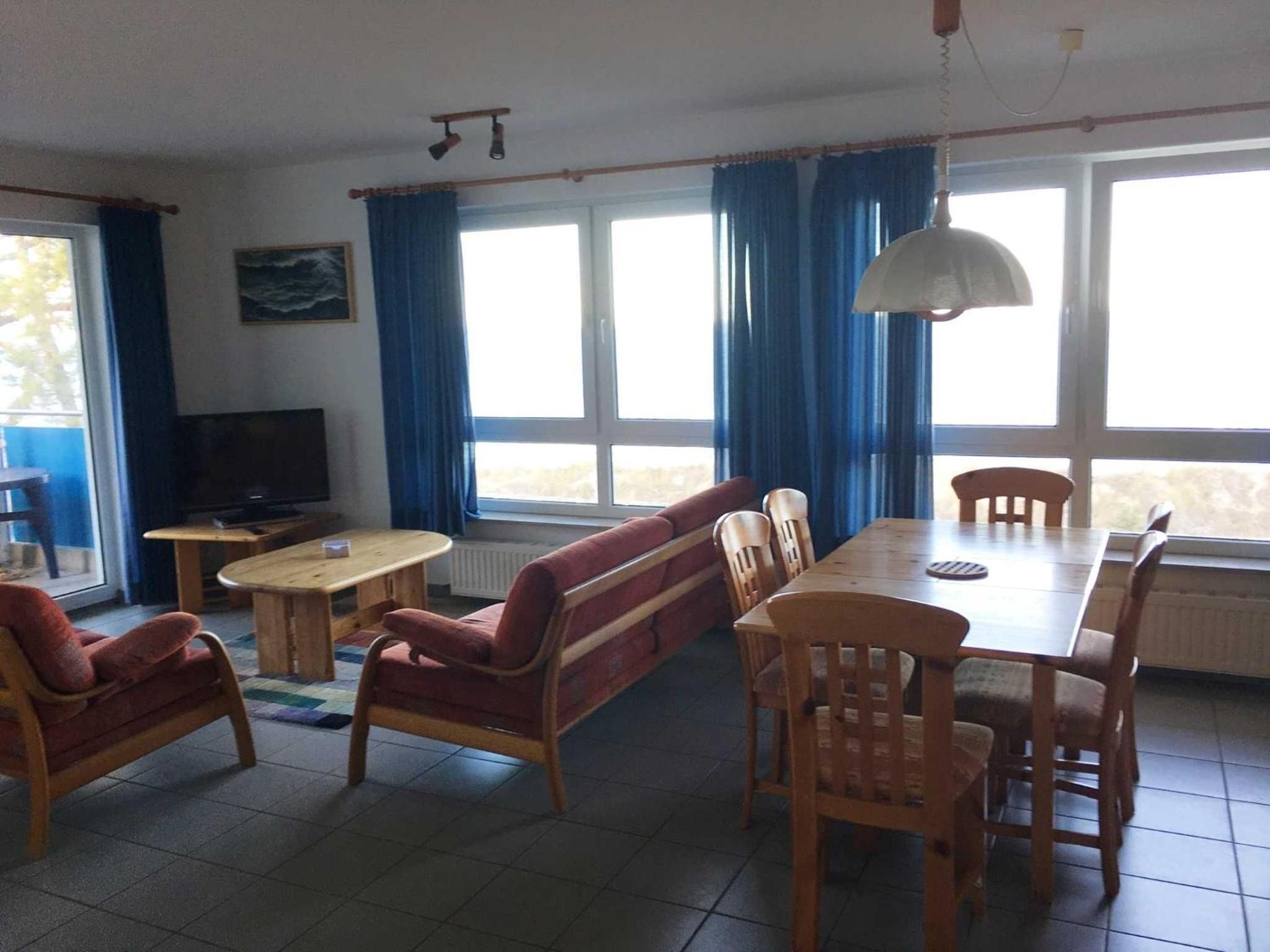 Two-Bedroom Apartment with Balcony photo 1