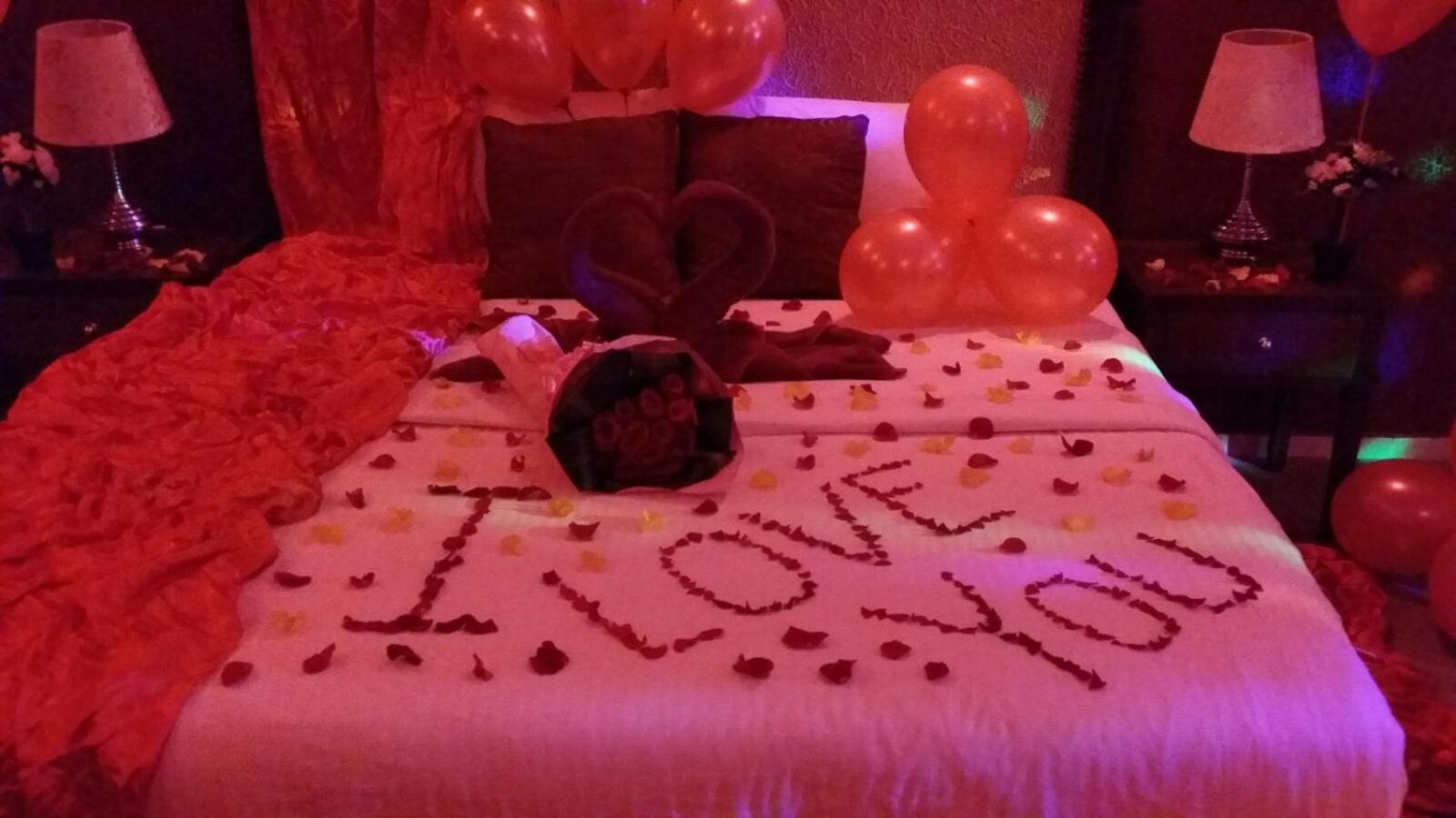 Honeymoon Suite photo 1