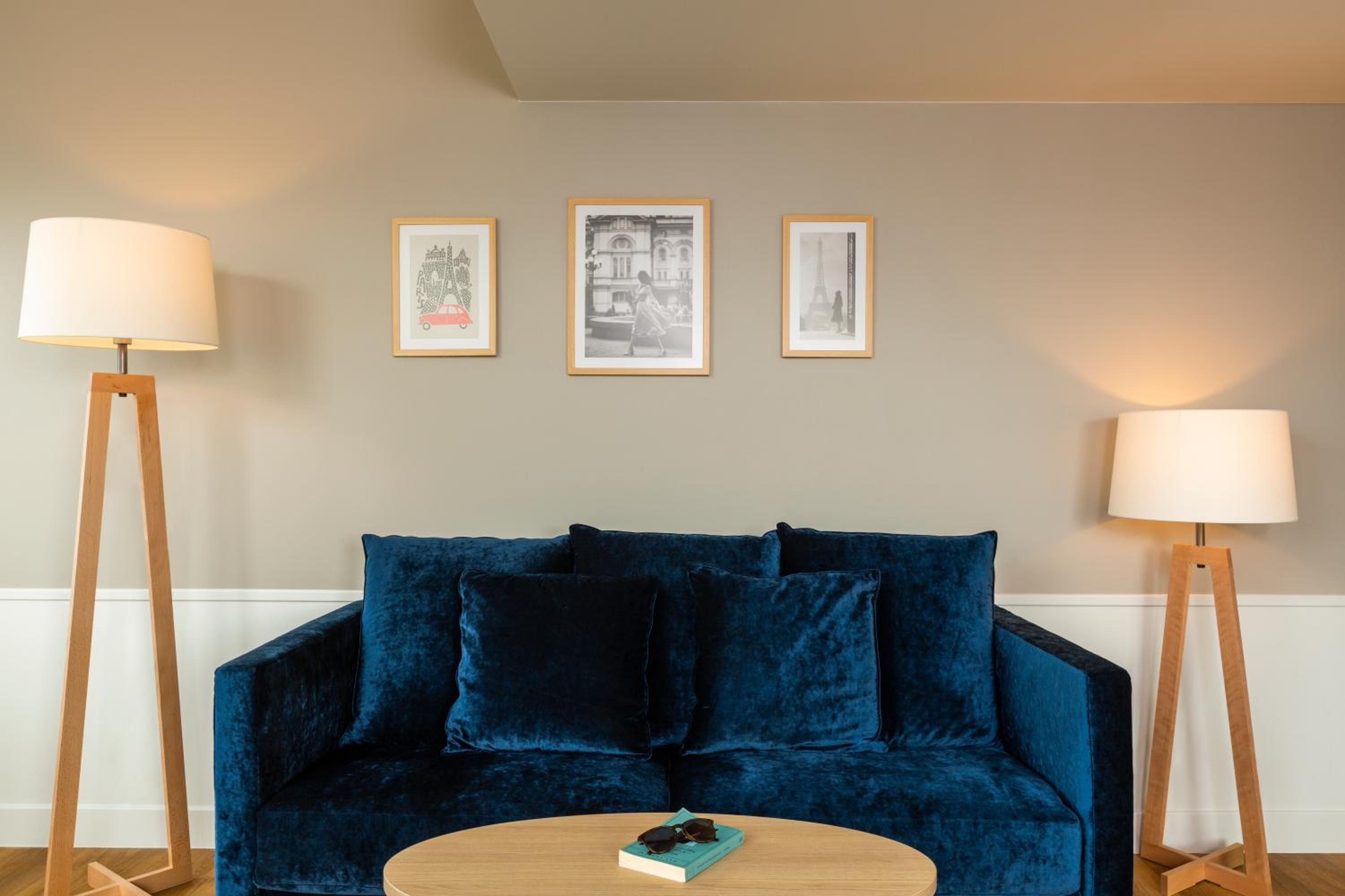 One-Bedroom Apartment thumbnail 5